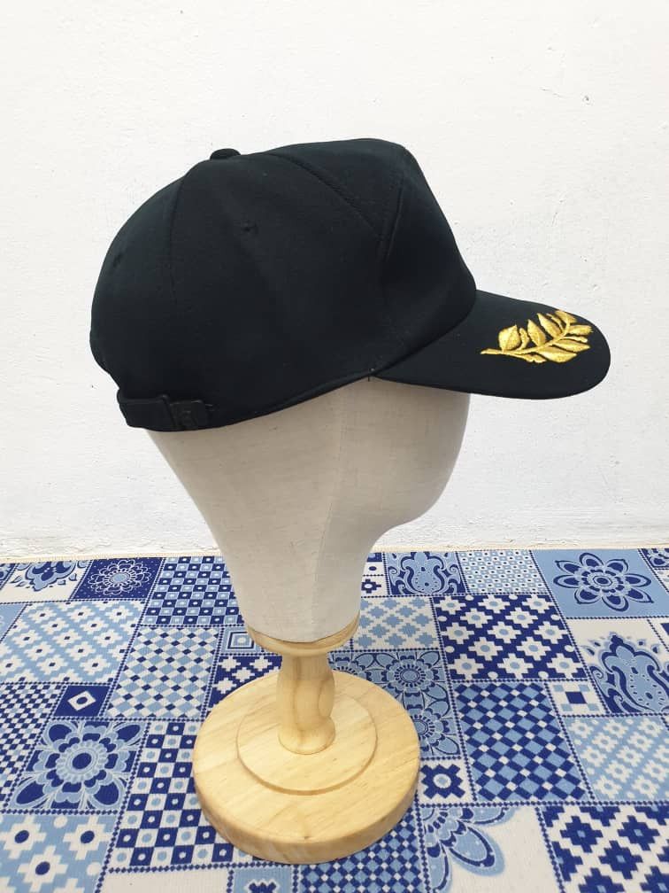 Japanese Brand Vintage black colour cap Size ONE SIZE - 4 Thumbnail