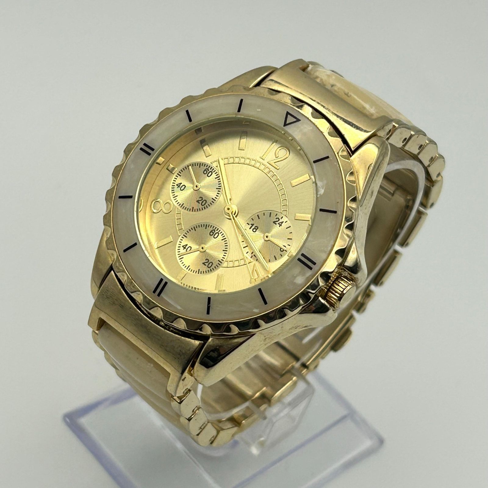 Other Women’s Gold Tone Chronograph Style Dial Watch New Battery Size ONE SIZE - 3 Thumbnail