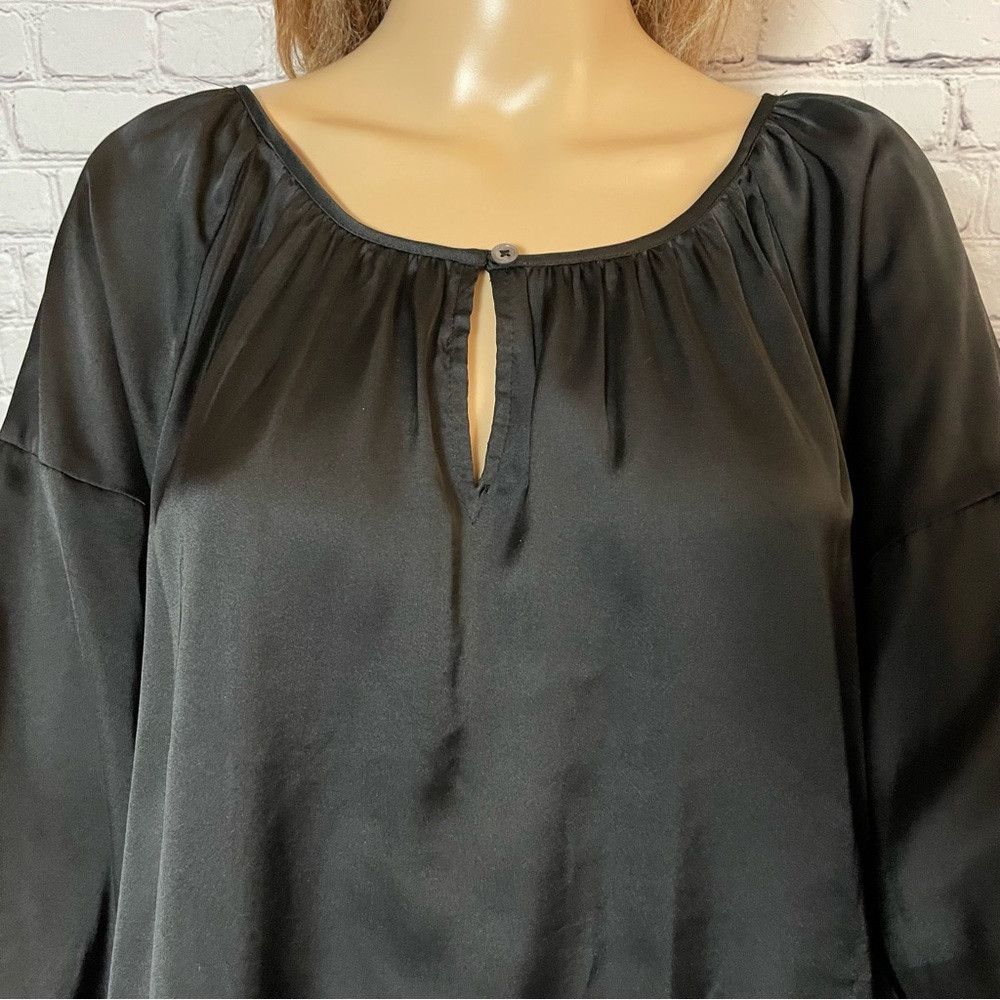 Vince Camuto Vince Camuto Black Satin Keyhole Peasant Long Sleeve Top Si Size XL / US 12-14 / IT 48-50 - 3 Thumbnail
