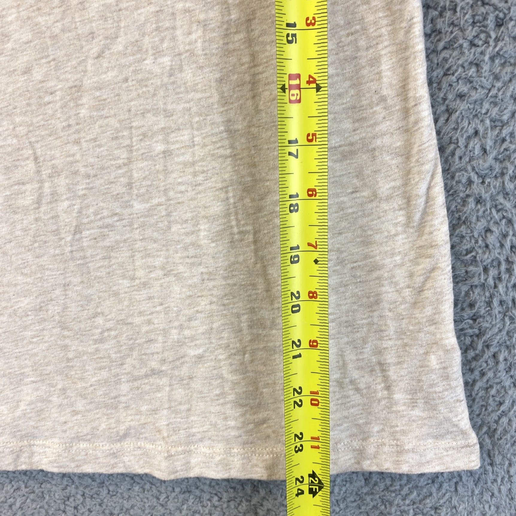 Gap Gap Shirt Women XS Tan Scoop Neck Short Sleeve T-Shirt Regular Adult Womens Spring Summer Lightweight Casual Top 39-15 Size XS / US 0-2 / IT 36-38 - 7 Thumbnail
