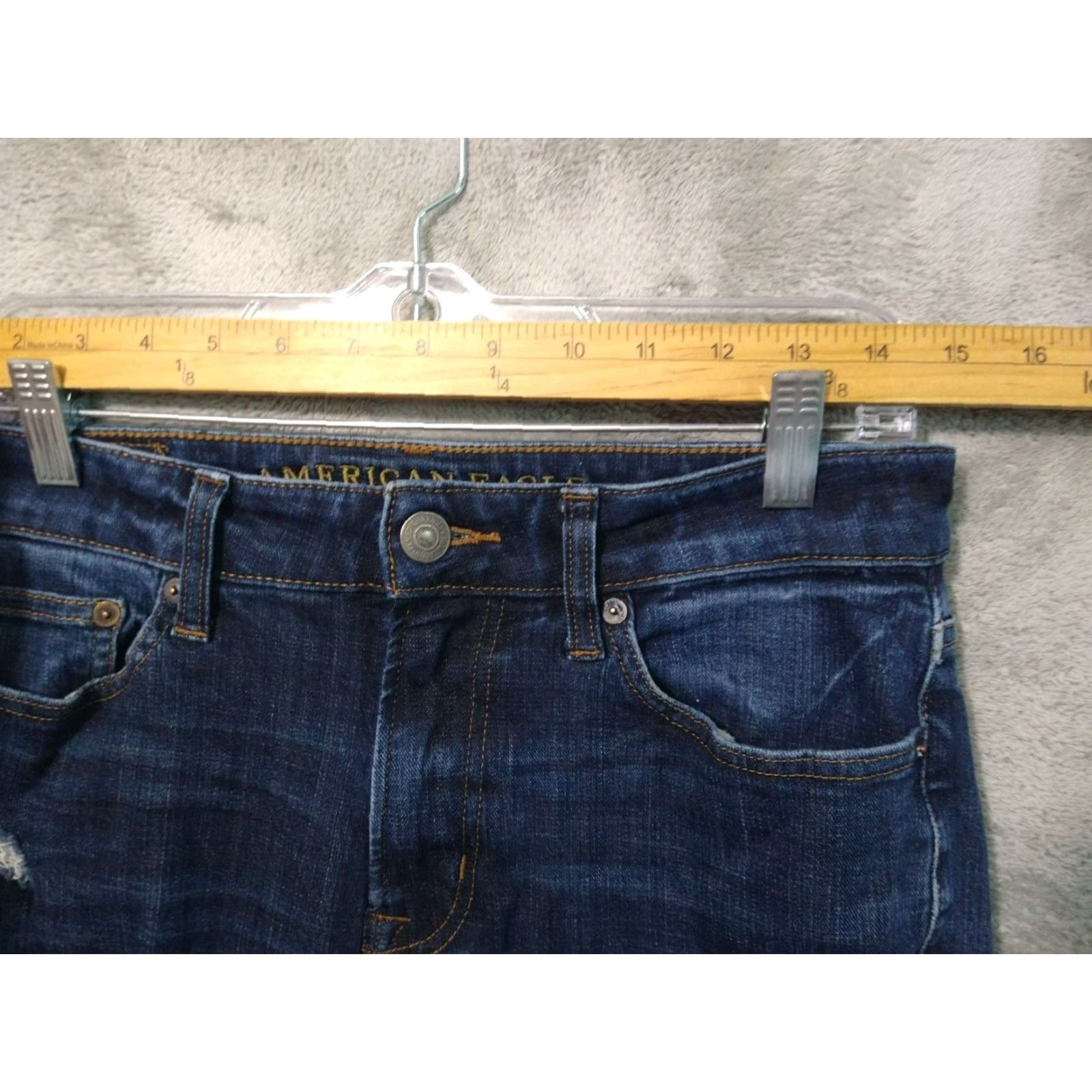 American Eagle Outfitters American Eagle Jeans Slim 30x32 Blue Denim Distressed Stretch 5-Pocket Men Regular Inseam 32 Vintage No Size US 30 / EU 46 - 3 Thumbnail