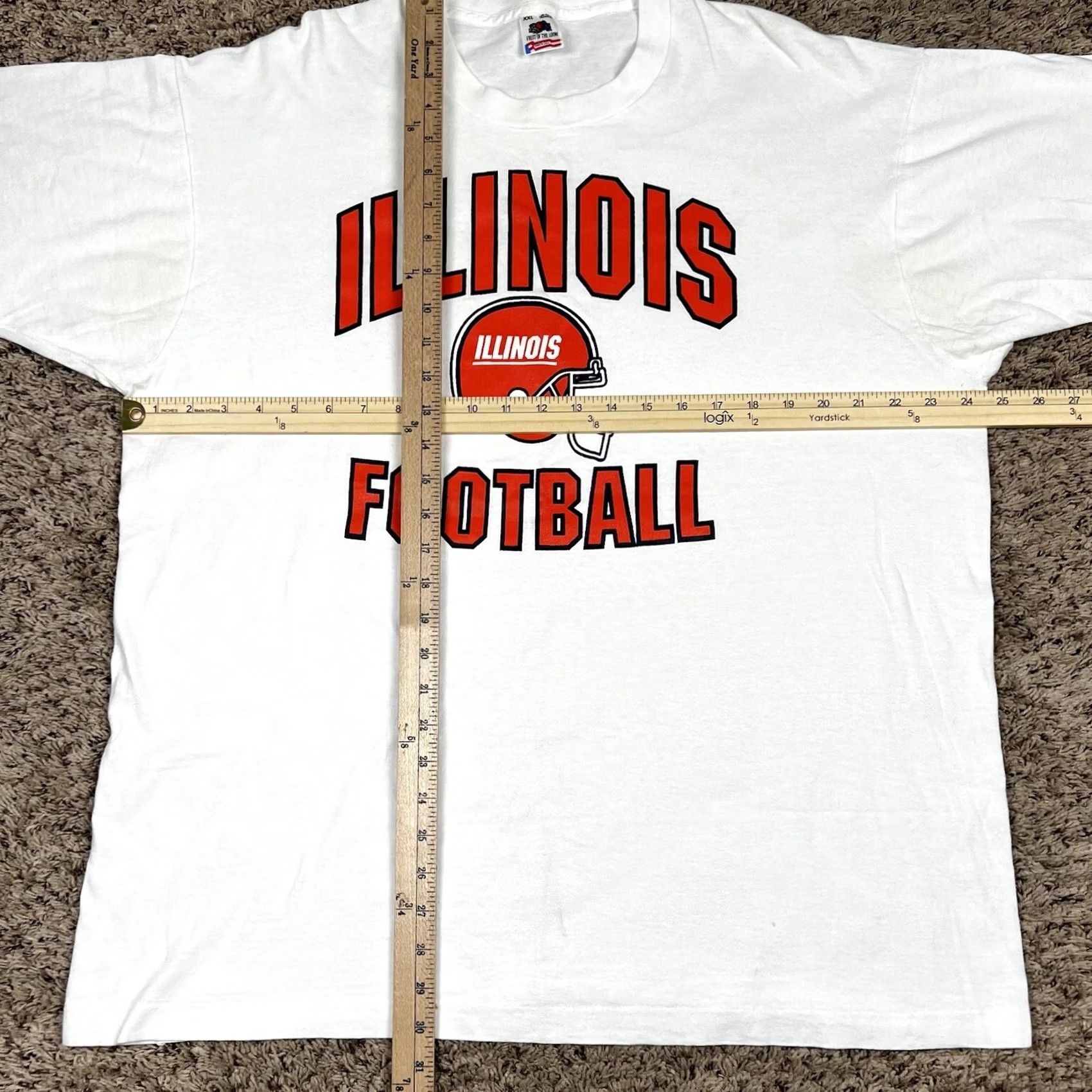 Fruit Of The Loom VINTAGE University Of Illinois Football Graphic White T-Shirt 2XL Mens Shirt Taylor? Size US XXL / EU 58 / 5 - 5 Thumbnail