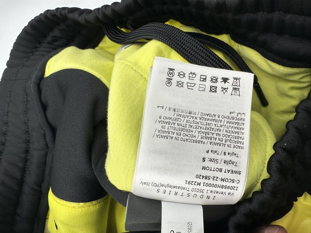 Adidas × Moncler Moncler x Adidas track pants Size US 30 / EU 46 - 15 Thumbnail