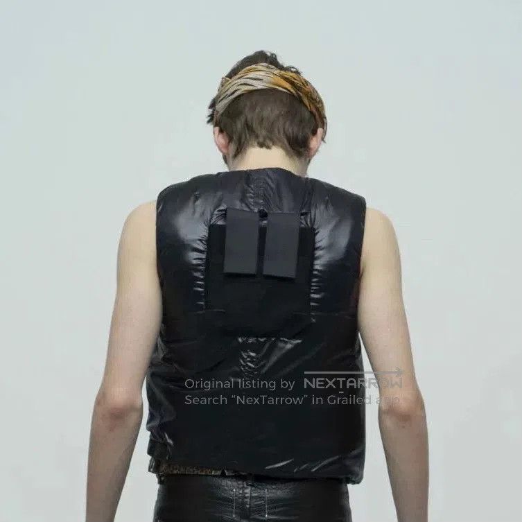 Takahiromiyashita The Soloist. black vest by takahiromiyashita the soloist. Size US M / EU 48-50 / 2 - 1 Thumbnail