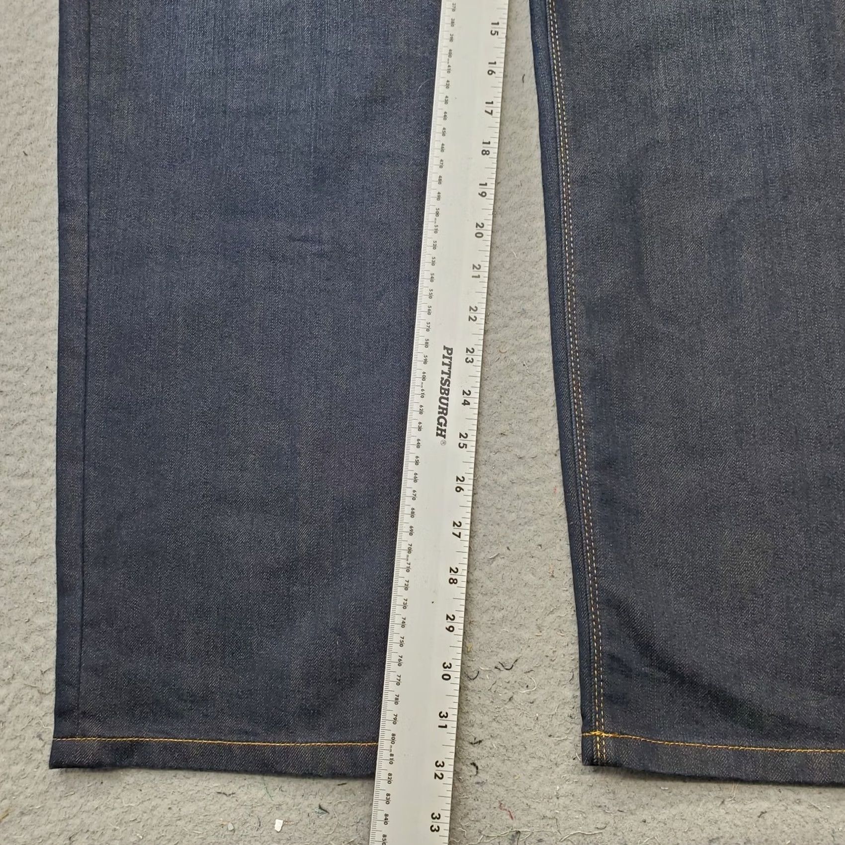 Apt. 9 Apt. 9 Jeans Mens 44/32 Blue Denim Straight Fit 500 Khaki Weft Stretch AP329006X Mens Size 44 Jeans Blue Denim Straight Fit 32 Inseam 5-Pocket NWT Size US 44 / EU 60 - 4 Thumbnail