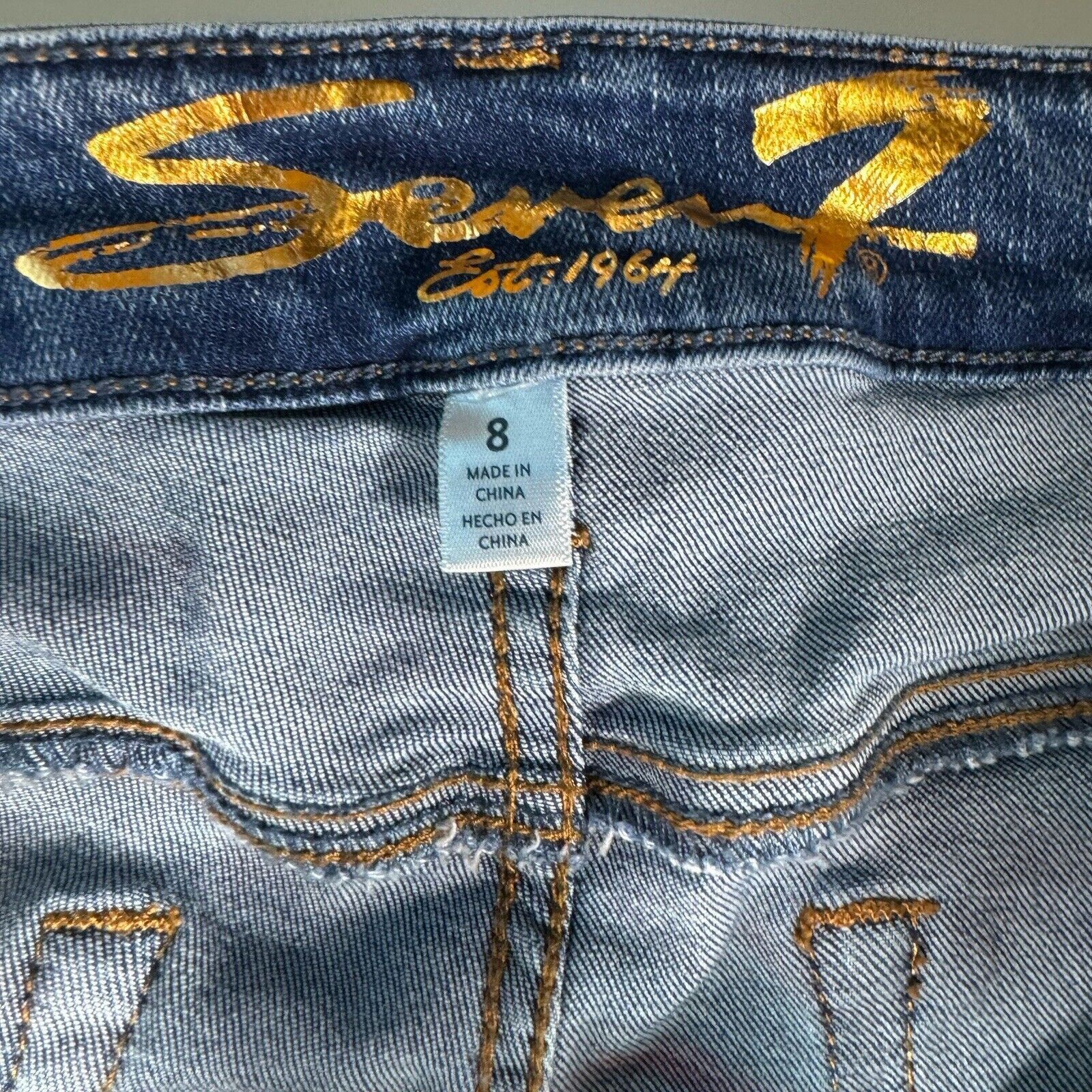 Seven 7 Seven7 Sunset Bermuda Fray Shorts Medium Wash Miners Size 8 Size 30" / US 8 / IT 44 - 9 Thumbnail