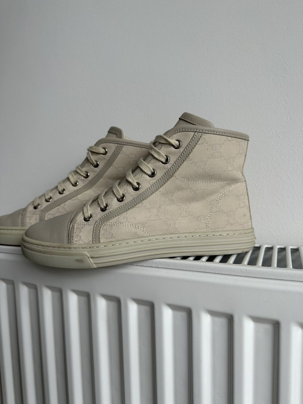 Gucci GUCCI high top GG logo print monogram canvas sneakers Size US 7.5 / IT 37.5 - 3 Thumbnail