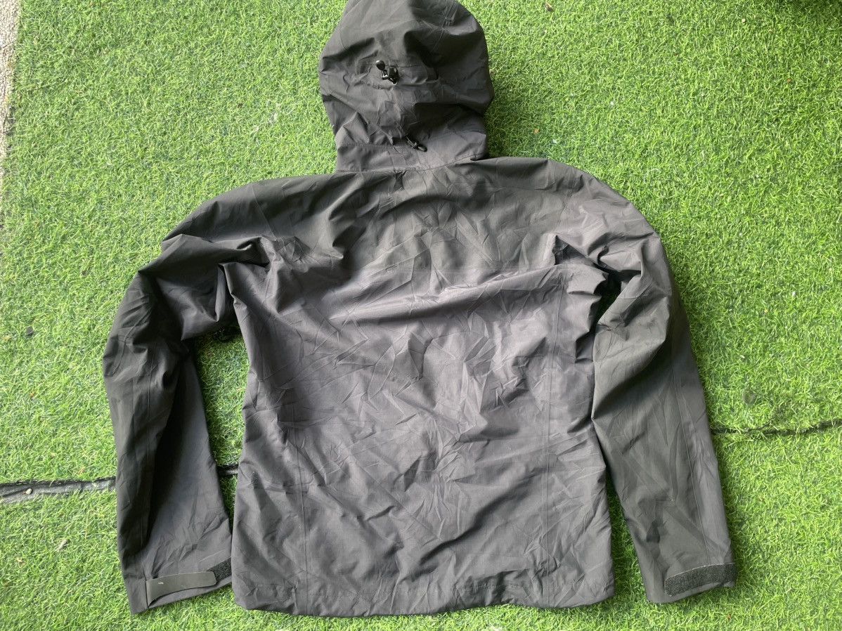 Arc'teryx Arc’teryx GORE-TEX Hooded Windbreaker – Made in Canada DE Size US S / EU 44-46 / 1 - 15 Thumbnail