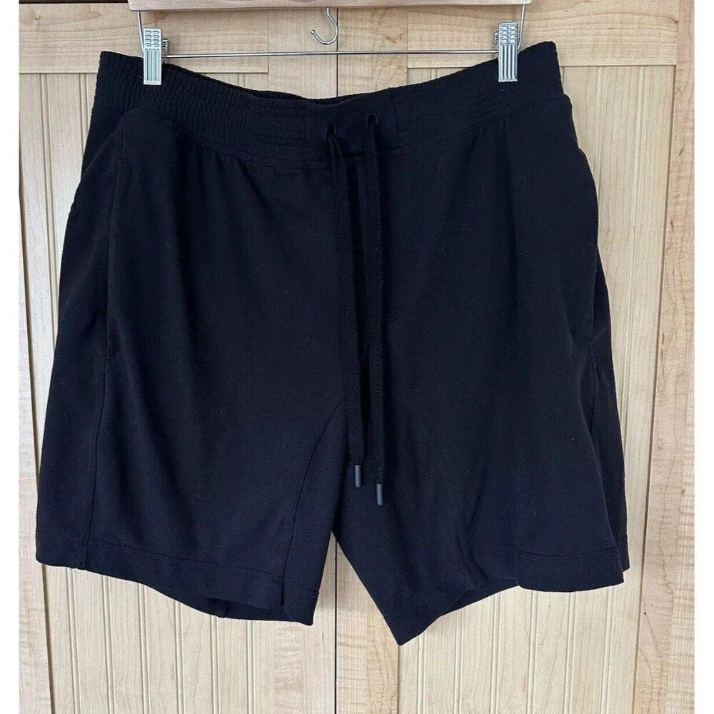 Lululemon Lululemon Bowline Stretch Cotton Shorts Mens XL - Black Size US 36 / EU 52 - 1 Thumbnail