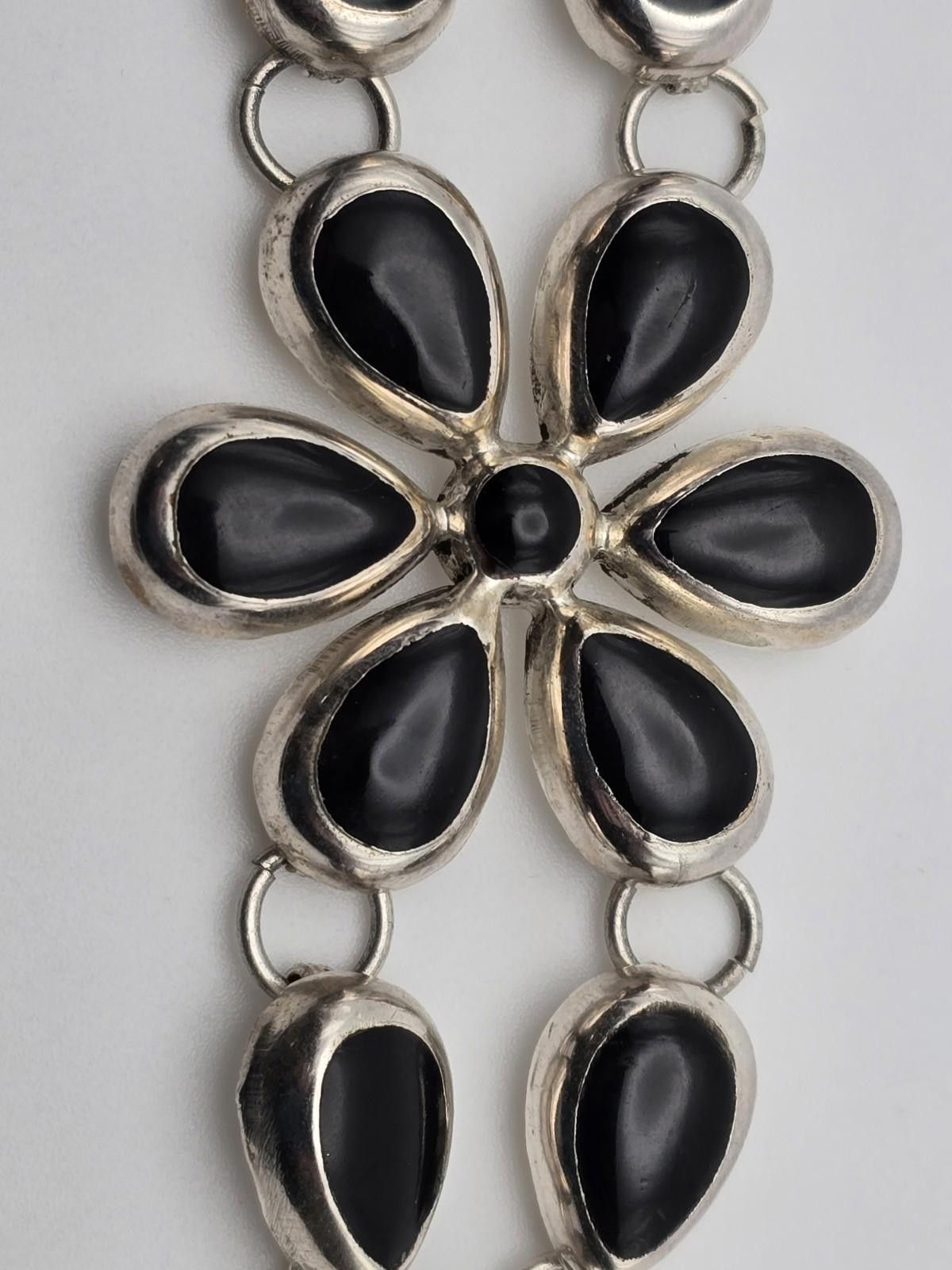 Sterling Silver Vintage Mexican Onyx Sterling Silver Flower Bracelet 32g Size ONE SIZE - 2 Thumbnail