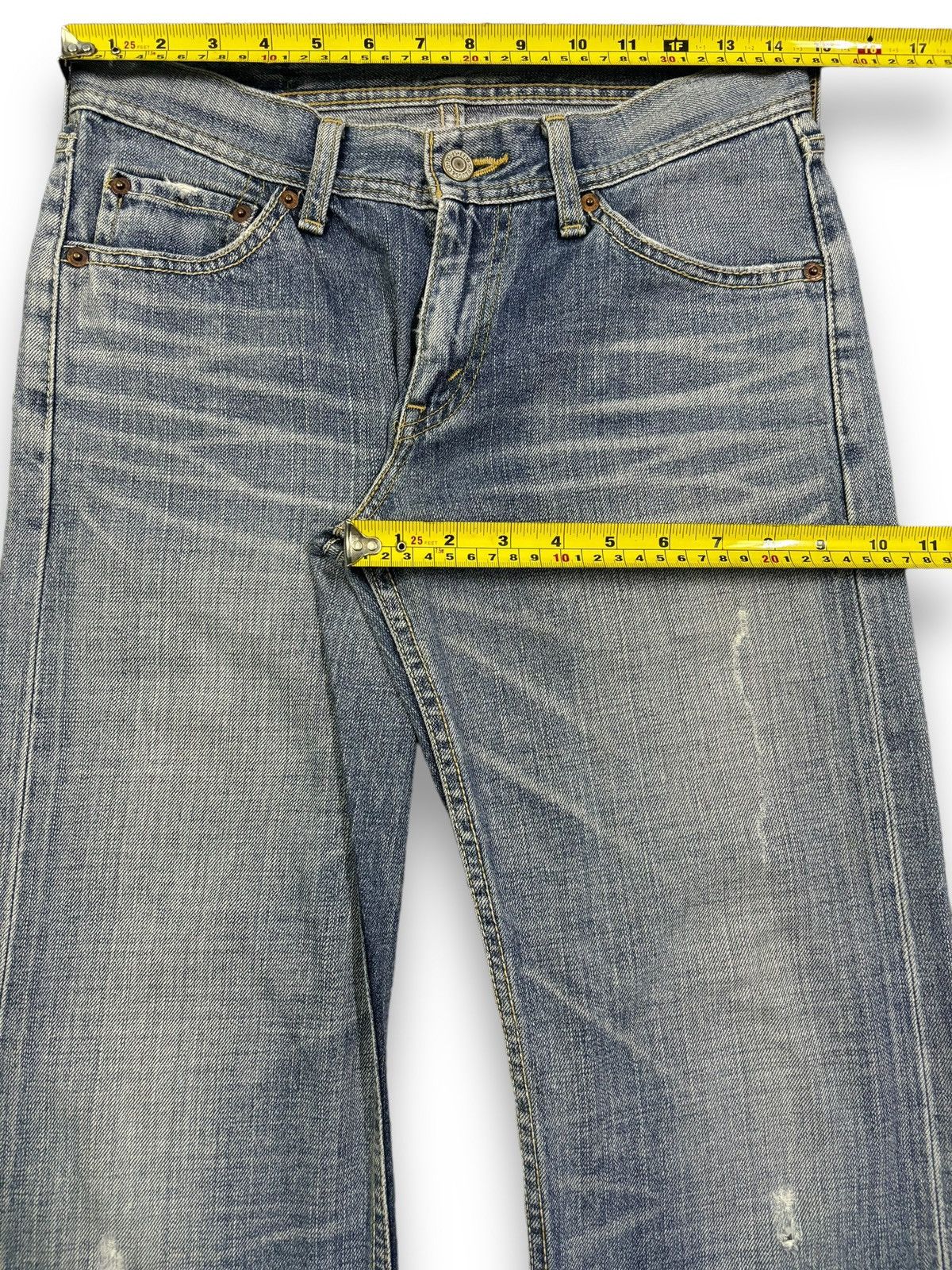 Levi's Vintage 2000s Levis Blue Washed Loose Fit Distressed Jeans Size US 29 - 16 Thumbnail