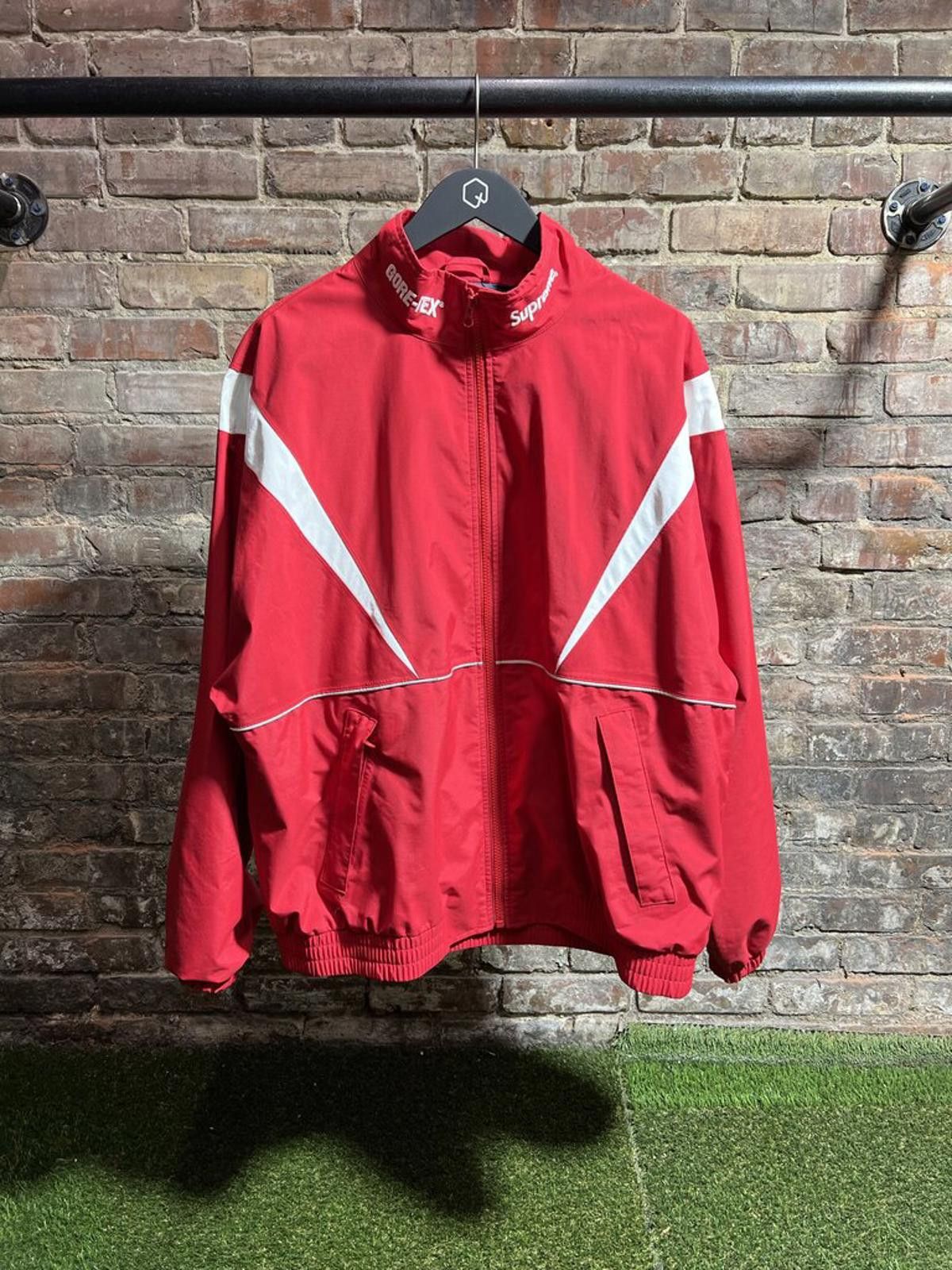 Supreme Supreme Gortex Track Jacket Sz. XL Size ONE SIZE - 1 Thumbnail