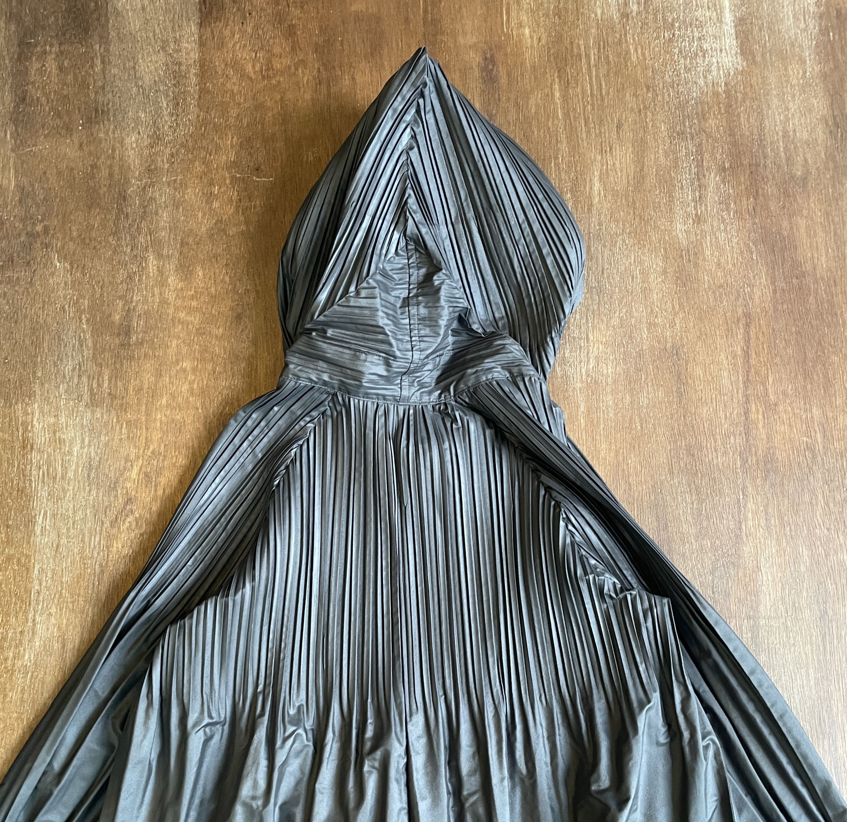 Pleats Please Issey Miyake PLEATS PLEASE Long Light Jacket Size US M / EU 48-50 / 2 - 8 Thumbnail