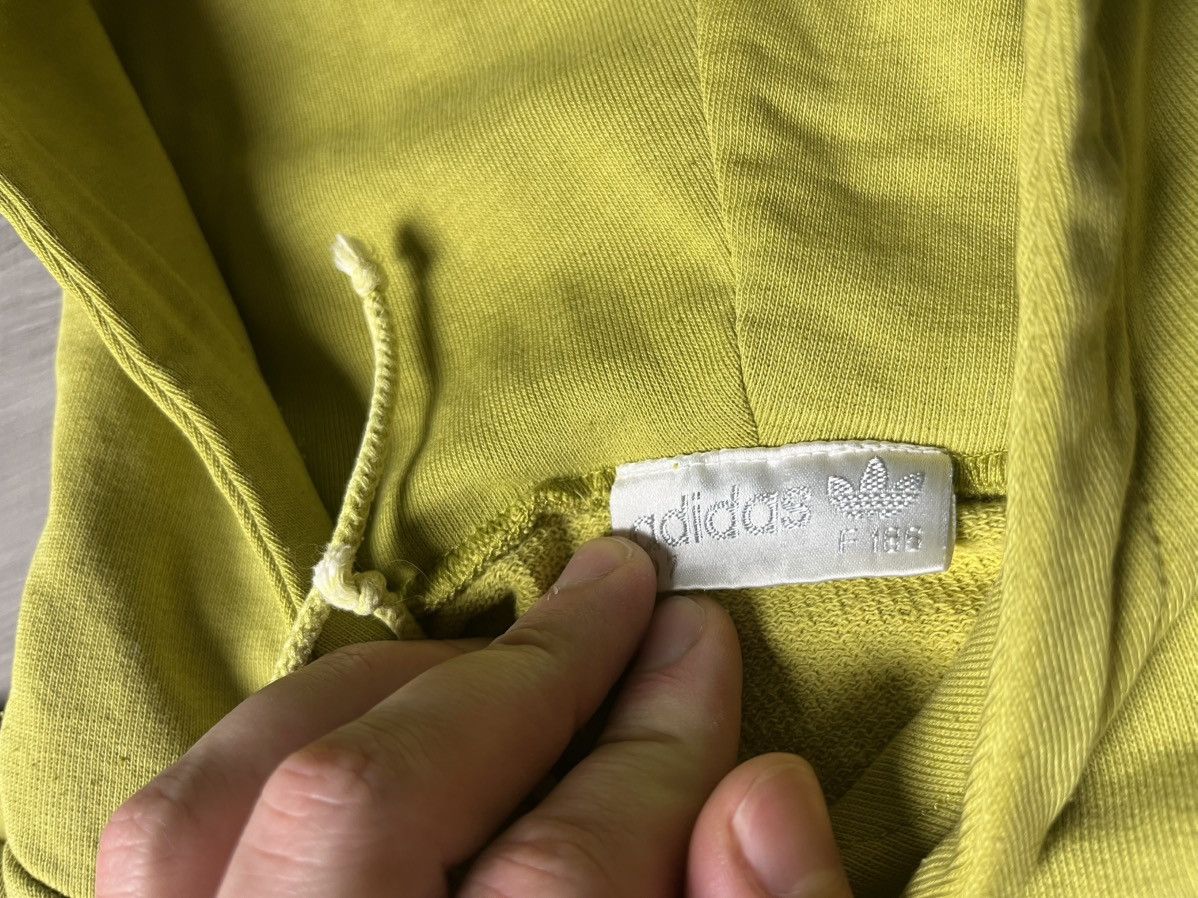 Adidas Vintage Adidas Hoodie Green Trefoil Logo size L/M Size US L / EU 52-54 / 3 - 5 Thumbnail