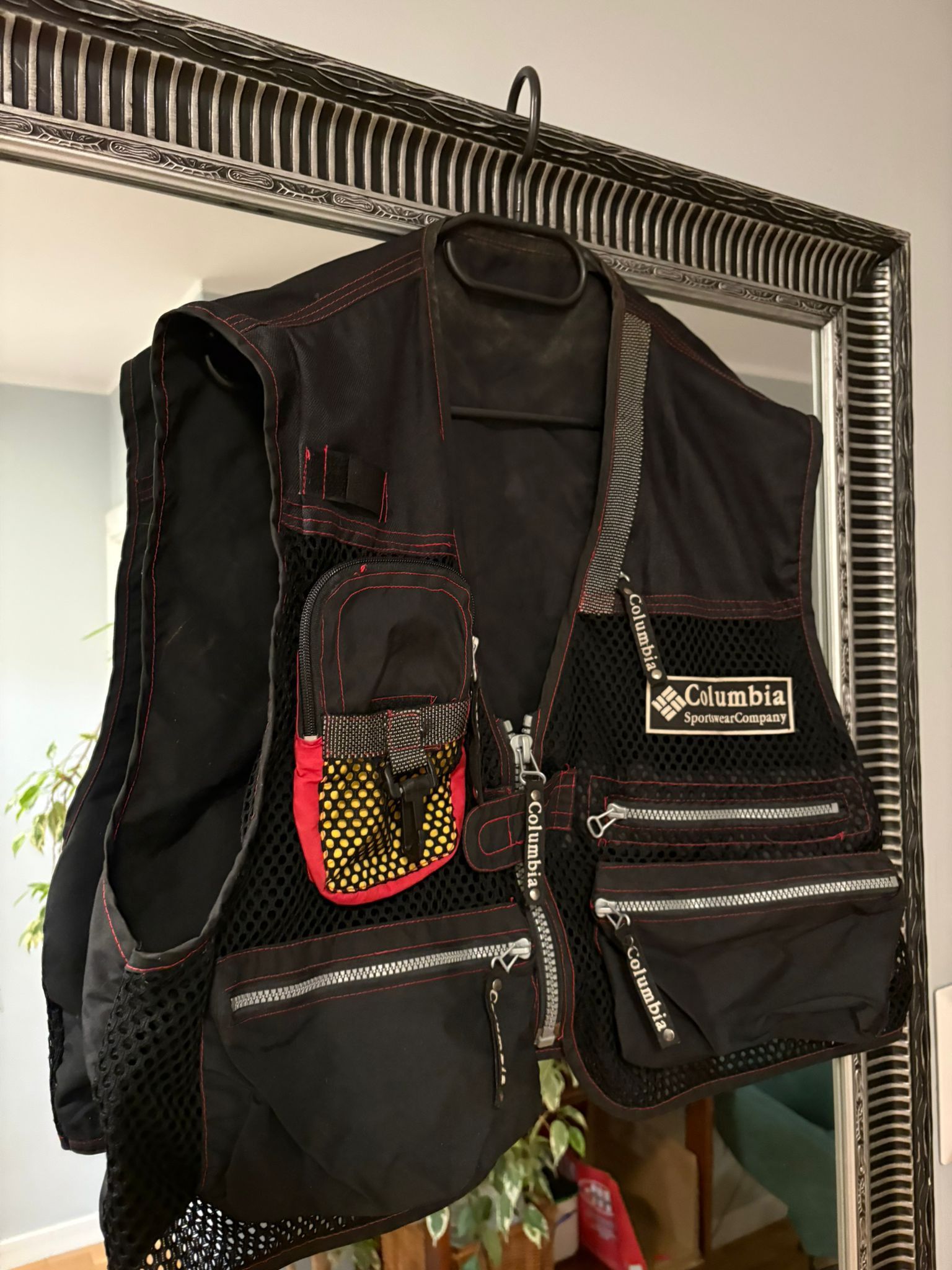 Columbia Vintage Columbia Utility Fishing Vest Gorpcore Size US L / EU 52-54 / 3 - 1 Thumbnail