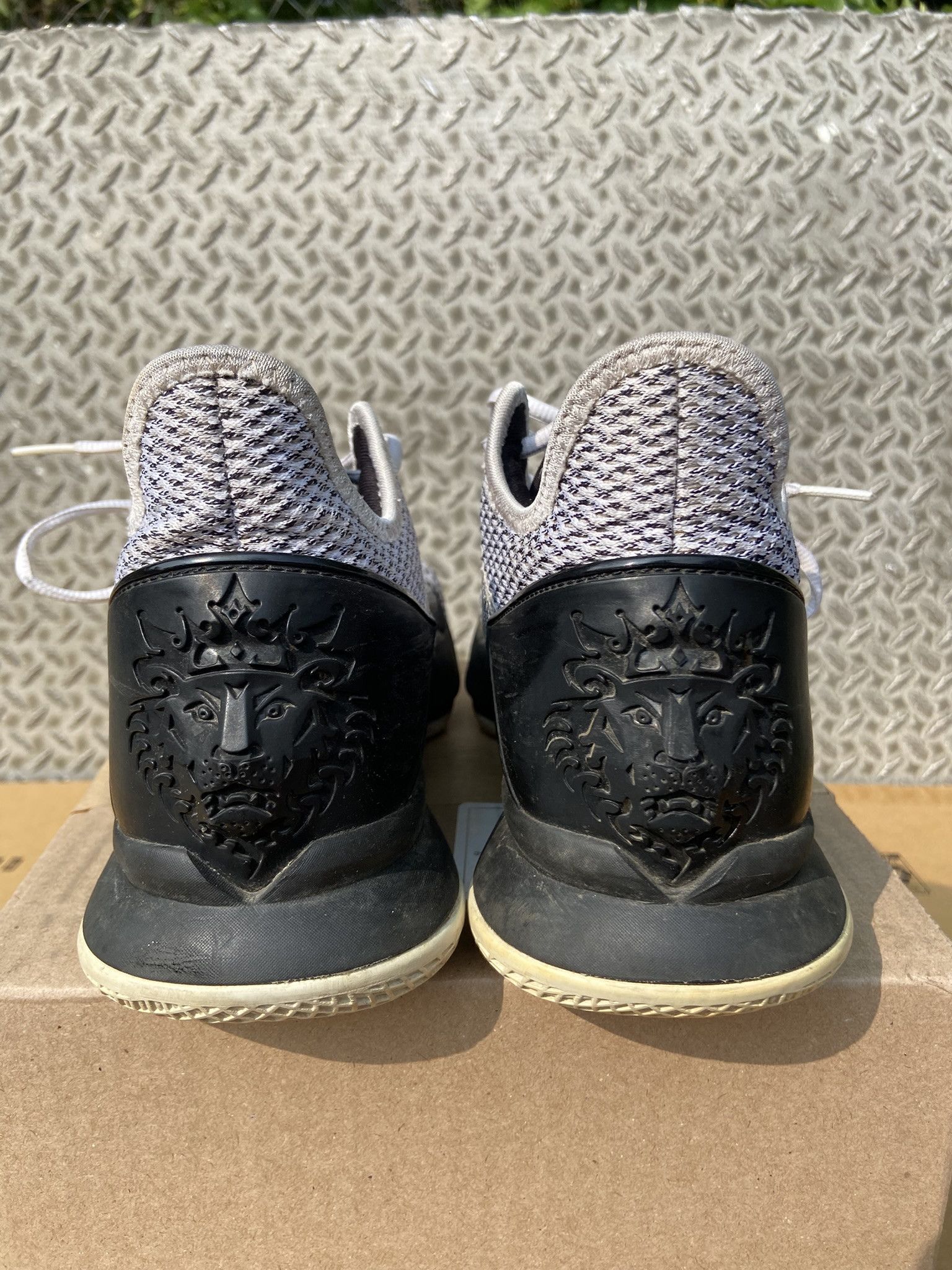 Nike Nike LeBron Witness 4 Basketball Sneakers Shoes Men 10.5 Size US 10.5 / EU 43-44 - 3 Thumbnail