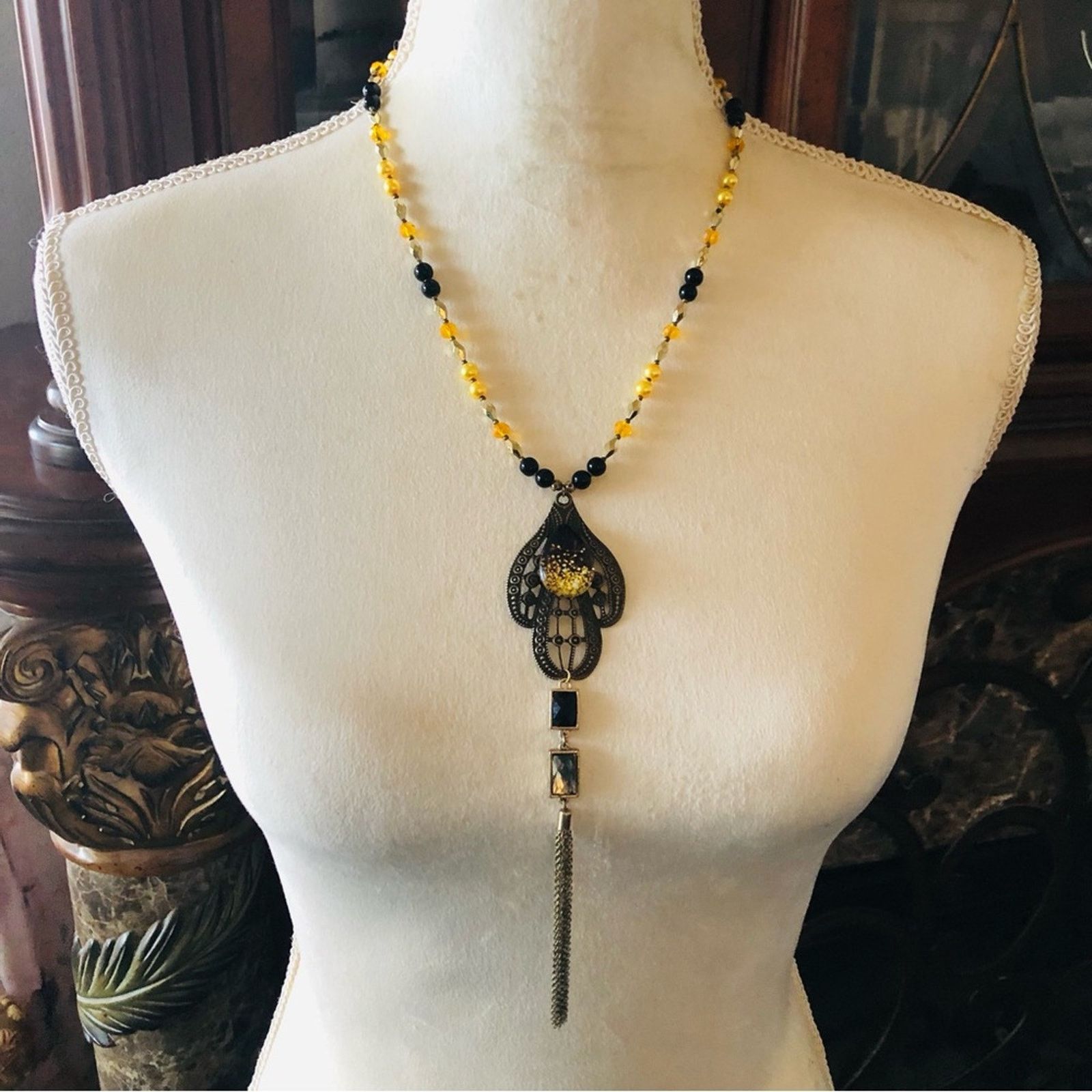 Handmade Handcrafted repurpose chain fringe Pearl necklace Size ONE SIZE - 2 Thumbnail