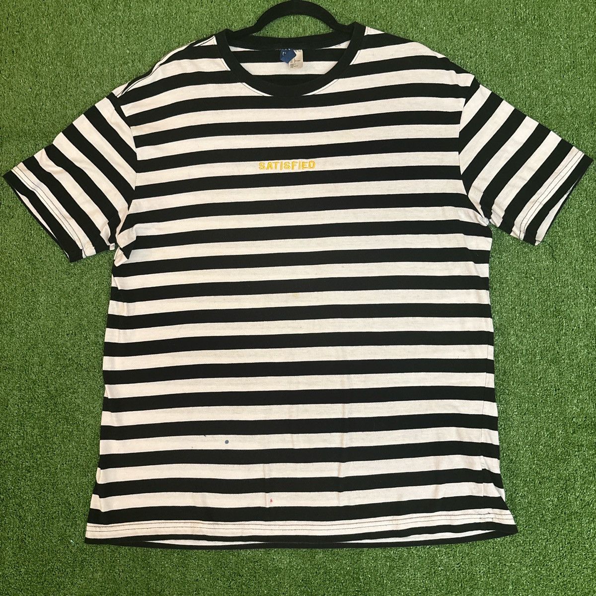 Divided Men’s Black/White Embroidered ‘Satisfied’ Striped Tee Size US L / EU 52-54 / 3 - 1 Thumbnail
