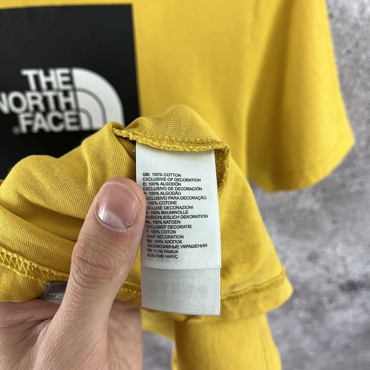 Other The North Face T-Shirt Big Logo Back Yellow Size S Size US S / EU 44-46 / 1 - 9 Thumbnail