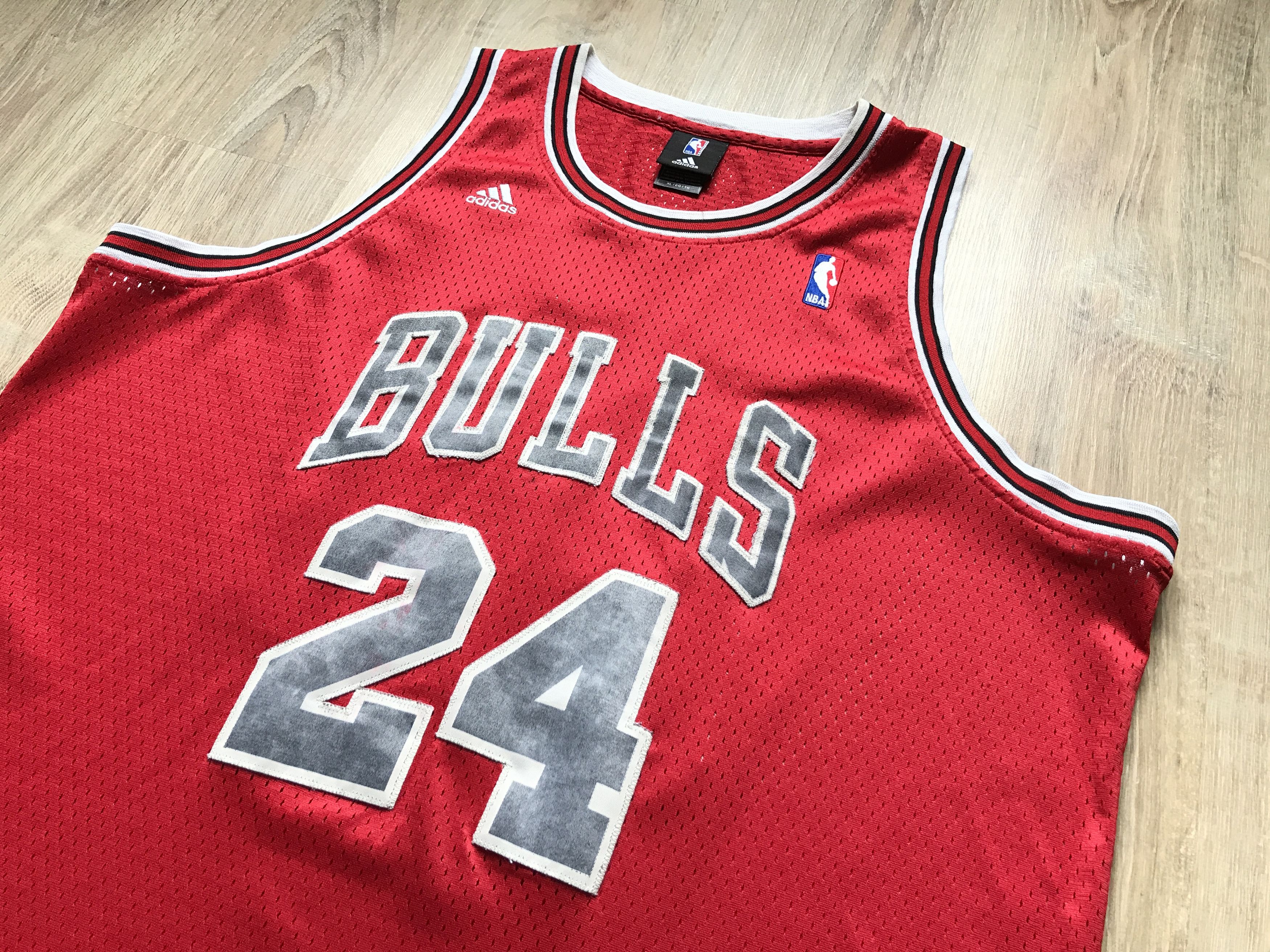 NBA × Vintage Chicago Bulls NBA Thomas #24 Adidas Jersey Size US XL / EU 56 / 4 - 4 Thumbnail