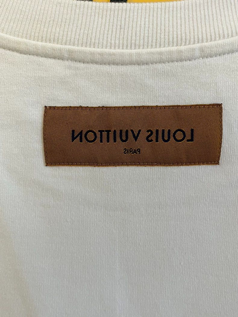 Louis Vuitton Louis Vuitton Crew neck logo embroidered short sleeves Size US M / EU 48-50 / 2 - 4 Thumbnail