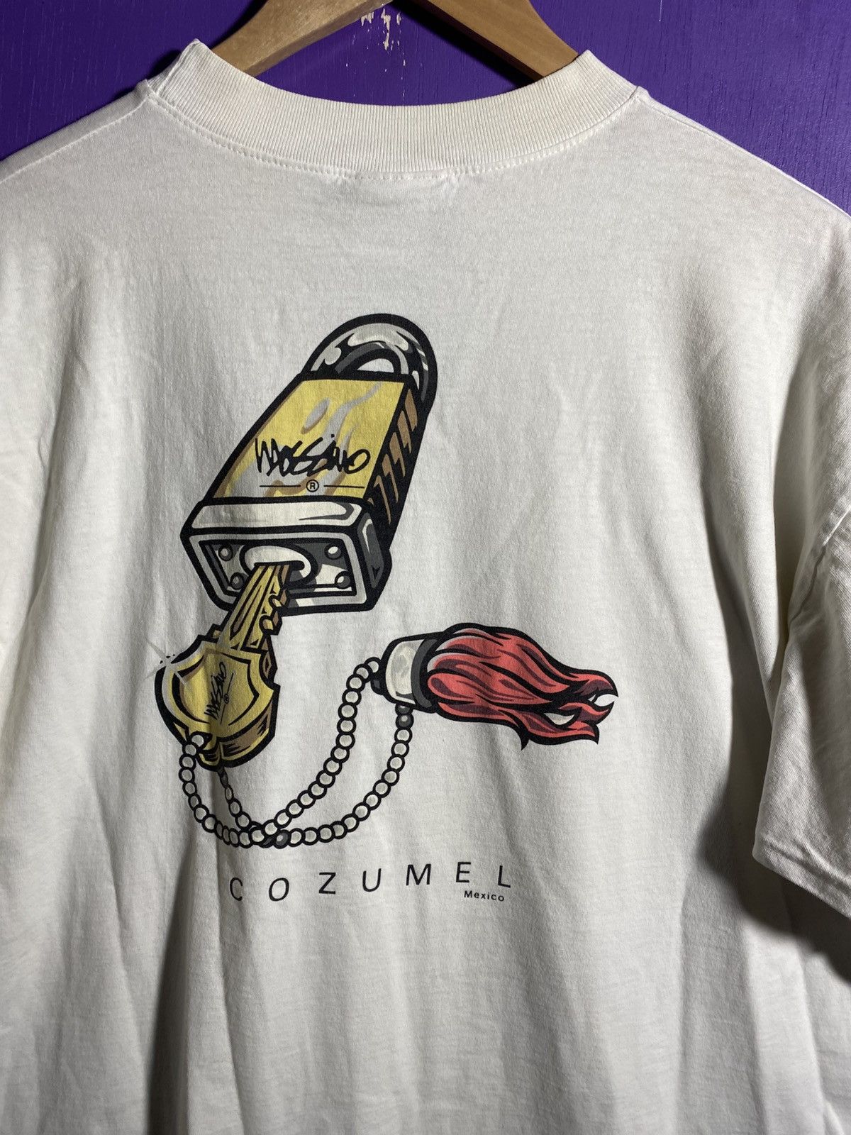 Mossimo × Vintage Vintage 90s Mossimo lock up on luck t-shirt Size US XL / EU 56 / 4 - 3 Thumbnail