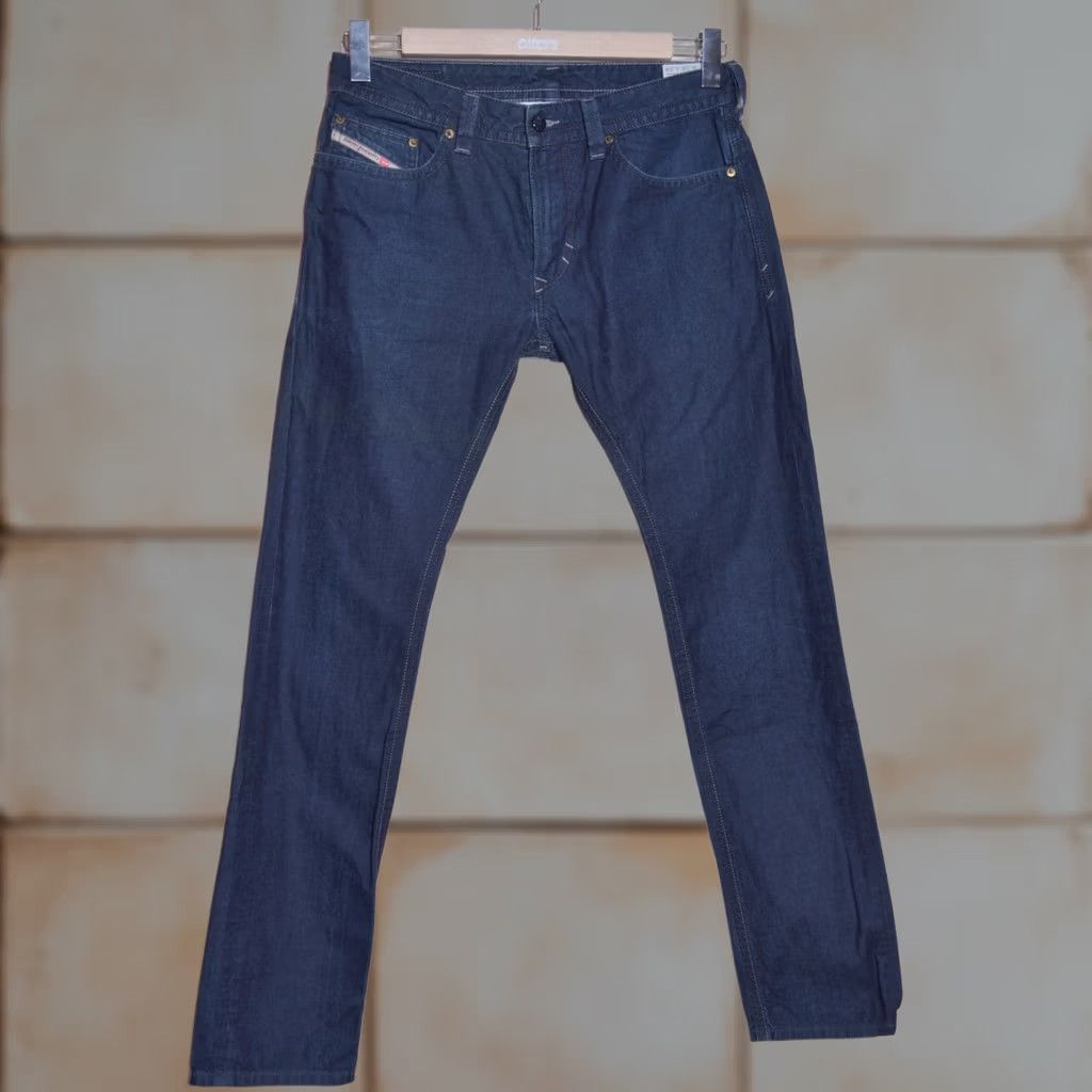 Diesel Diesel Thavar 0661D Men’s Dark Wash Blue Slim Skinny Denim Jeans W32 L34 Size US 32 / EU 48 - 1 Thumbnail