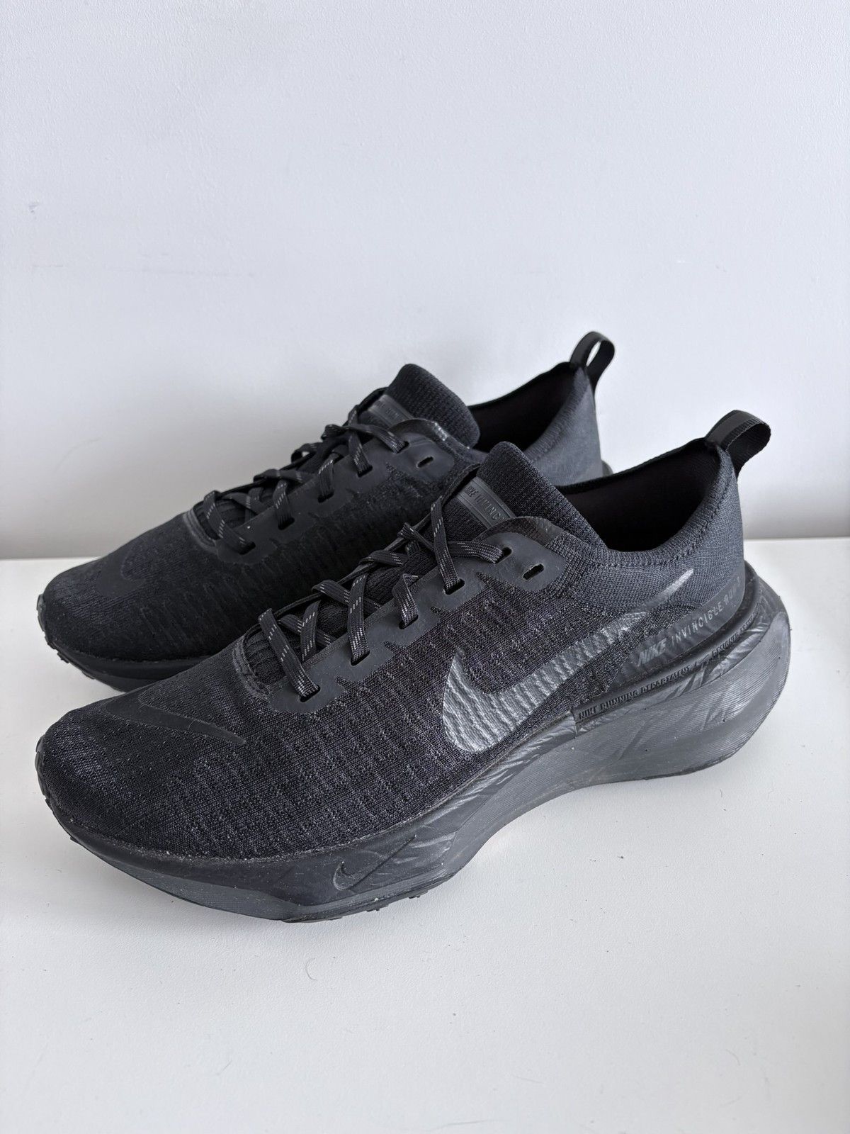 Nike Nike Invincible Run 3 ZoomX men's running shoes size 44 Size US 11 / EU 44 - 1 Thumbnail