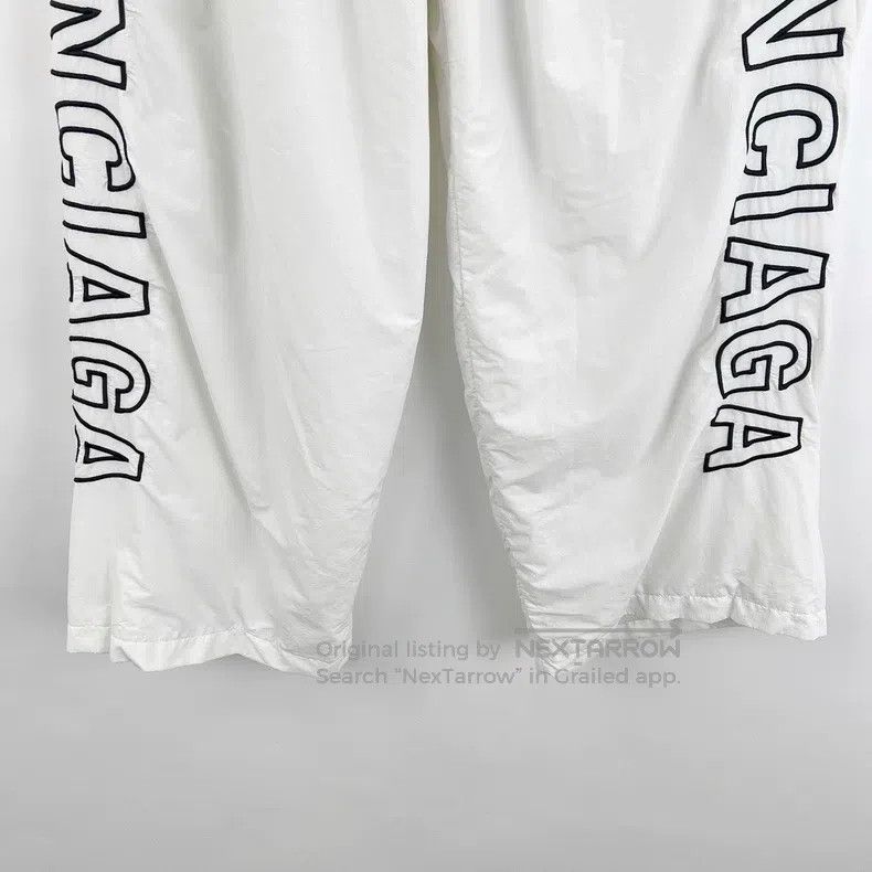 Balenciaga Balenciaga size M White big logo embroidered nylon track p Size US 27 - 5 Thumbnail