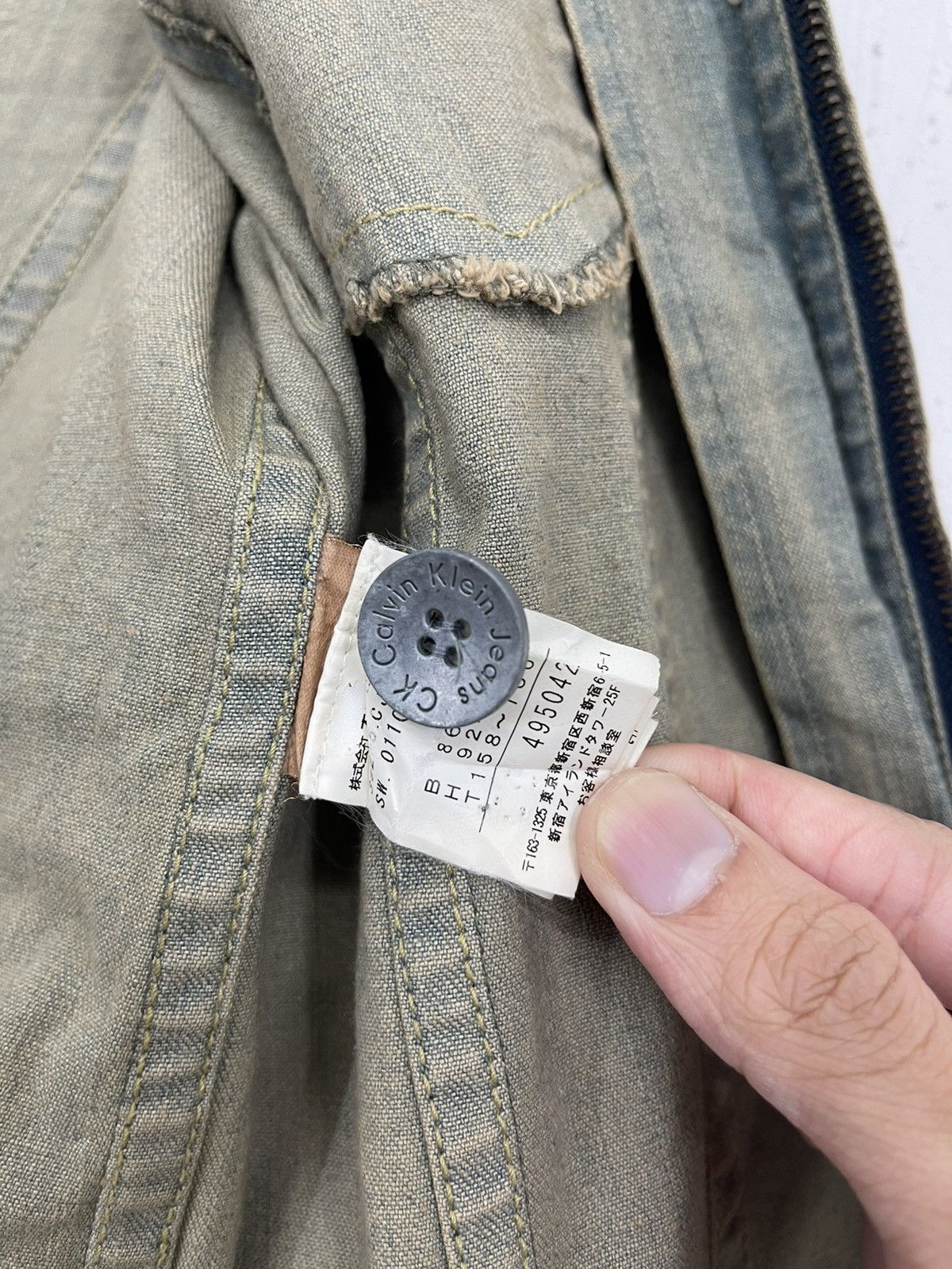 Calvin Klein Vintage 00's Calvin Klein Mudwash Zip Front Jackets Denim Size US L / EU 52-54 / 3 - 9 Thumbnail