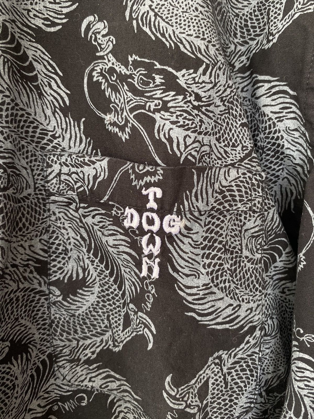 Vintage Rare Vintage Dogtown Dragon Longsleeve Button Up Shirt Size US XXL / EU 58 / 5 - 17 Thumbnail