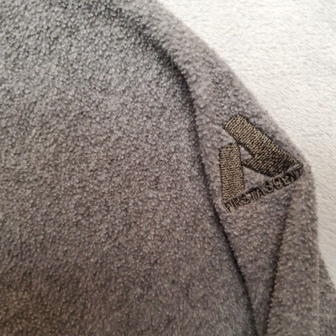 Eddie Bauer Eddie Bauer First Ascent Jacket Mens Small Gray 1/4 Zip Pullover Fleece Size US S / EU 44-46 / 1 - 3 Thumbnail