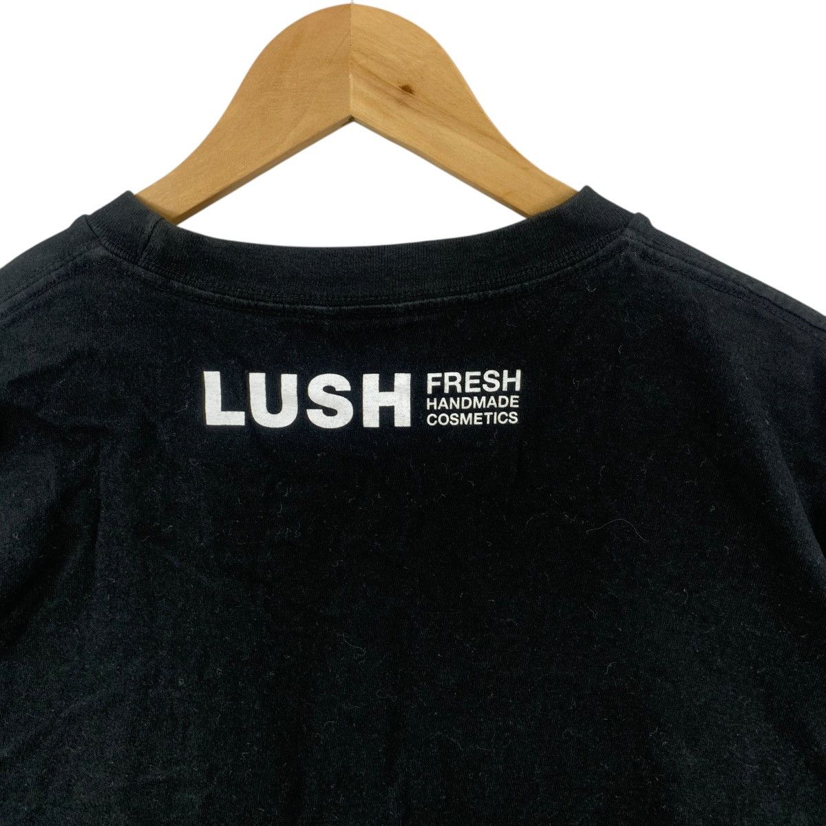 Other LUSH HANDMADE COSMETICS Fresh Hello Promo Tee Shirt Top Size L / US 10 / IT 46 - 7 Thumbnail