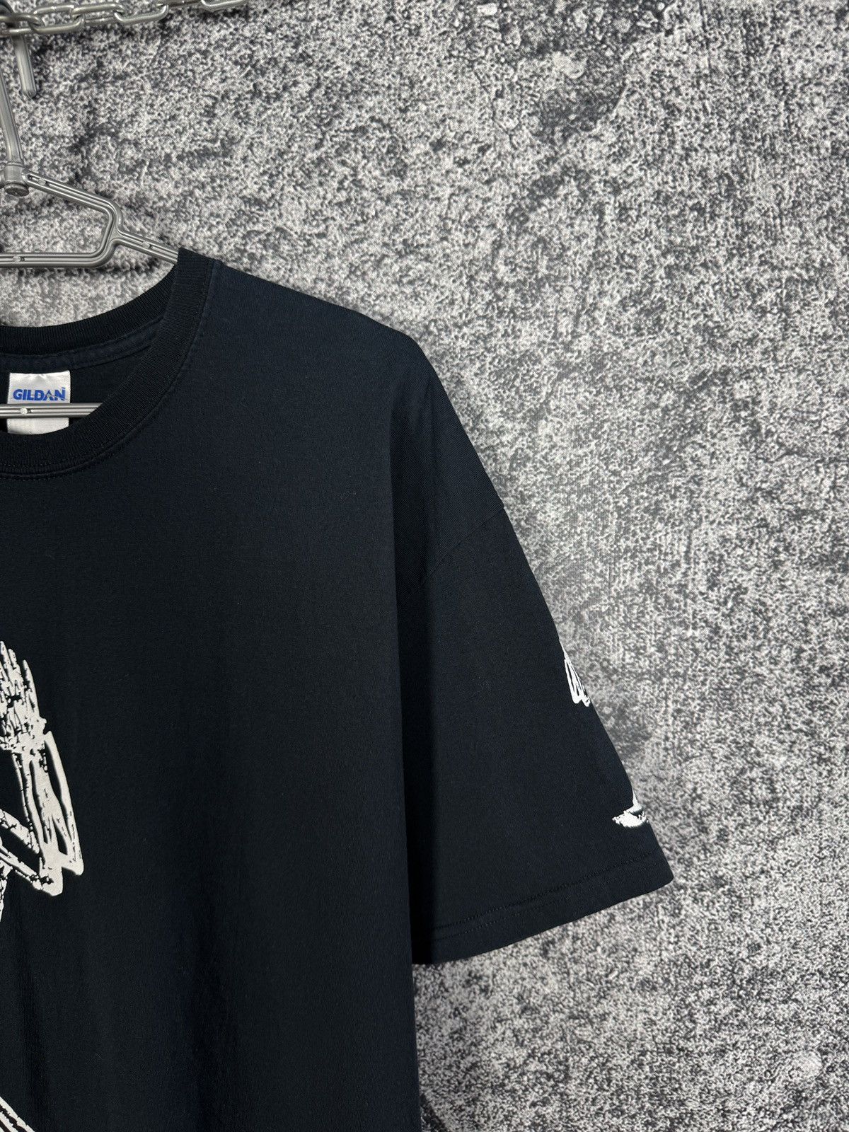 Band Tees Skeleton T-Shirt Praying Graphic Tee Religious Vintage XL Size US XL / EU 56 / 4 - 2 Thumbnail
