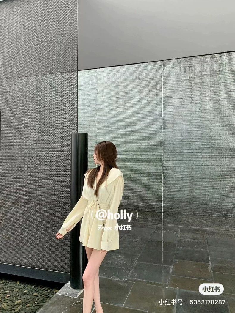 Chanel Chanel 23S light yellow dark pattern full logo silk long s Size XXS / US 00 / IT 34 - 8 Thumbnail