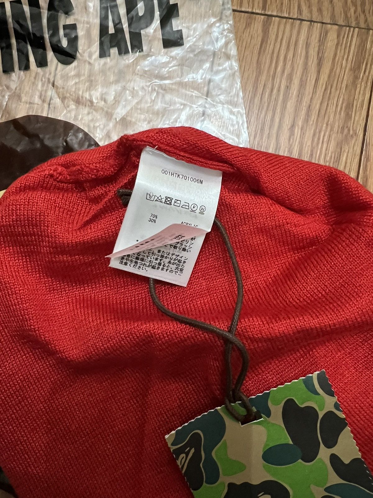 Bape Bape Red Camp Shark Beanie Size ONE SIZE - 3 Thumbnail