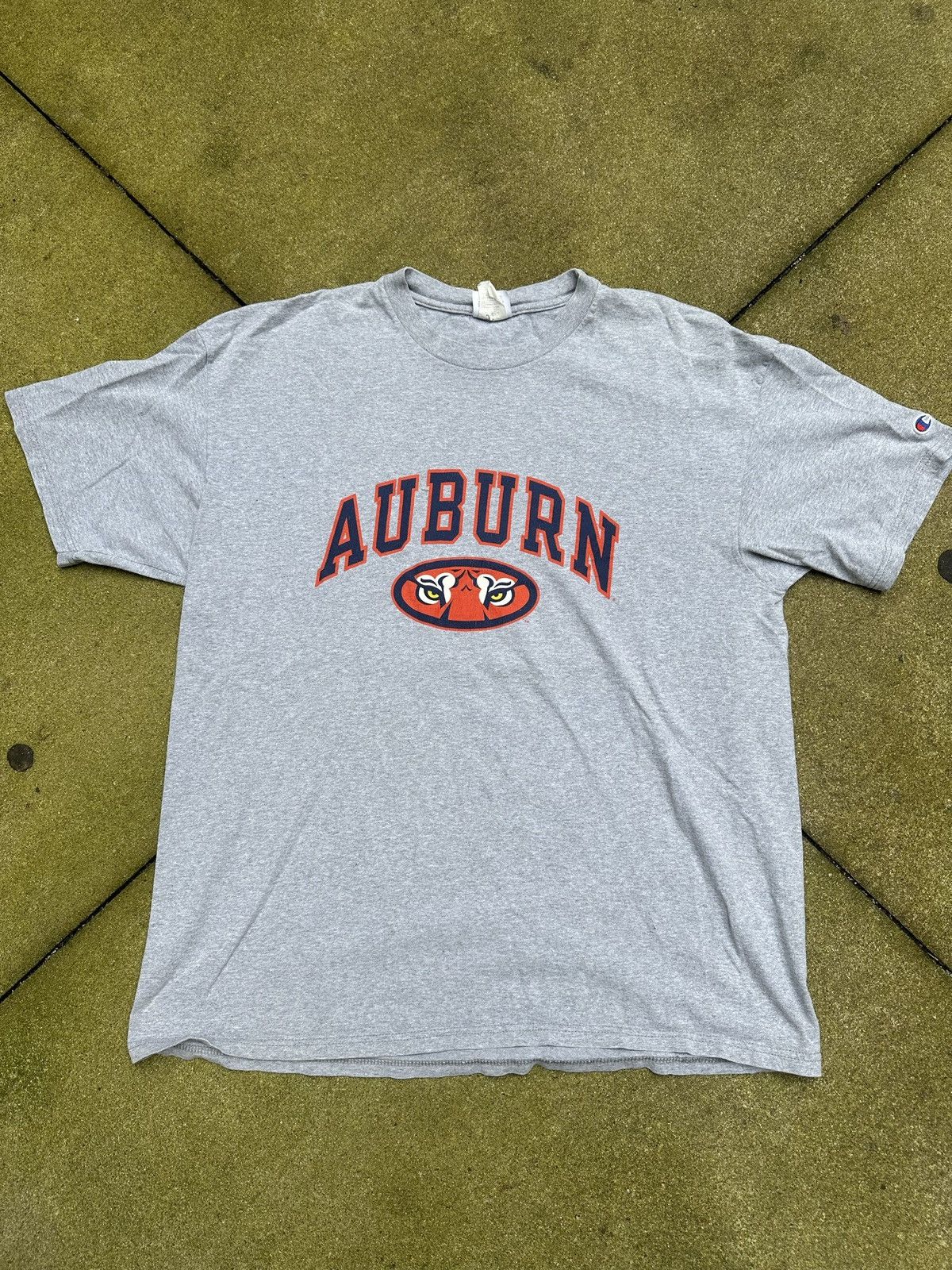 Champion Vintage Auburn Tee Size US XL / EU 56 / 4 - 1 Thumbnail