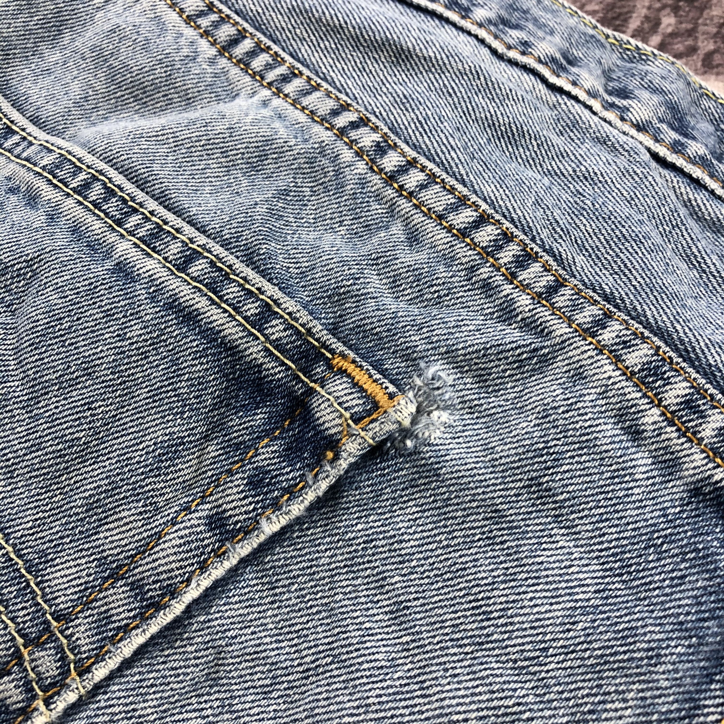 Levi's × Vintage Vintage Blue Wash Levis 501 Jeans-JM2903 Size US 34 / EU 50 - 7 Thumbnail