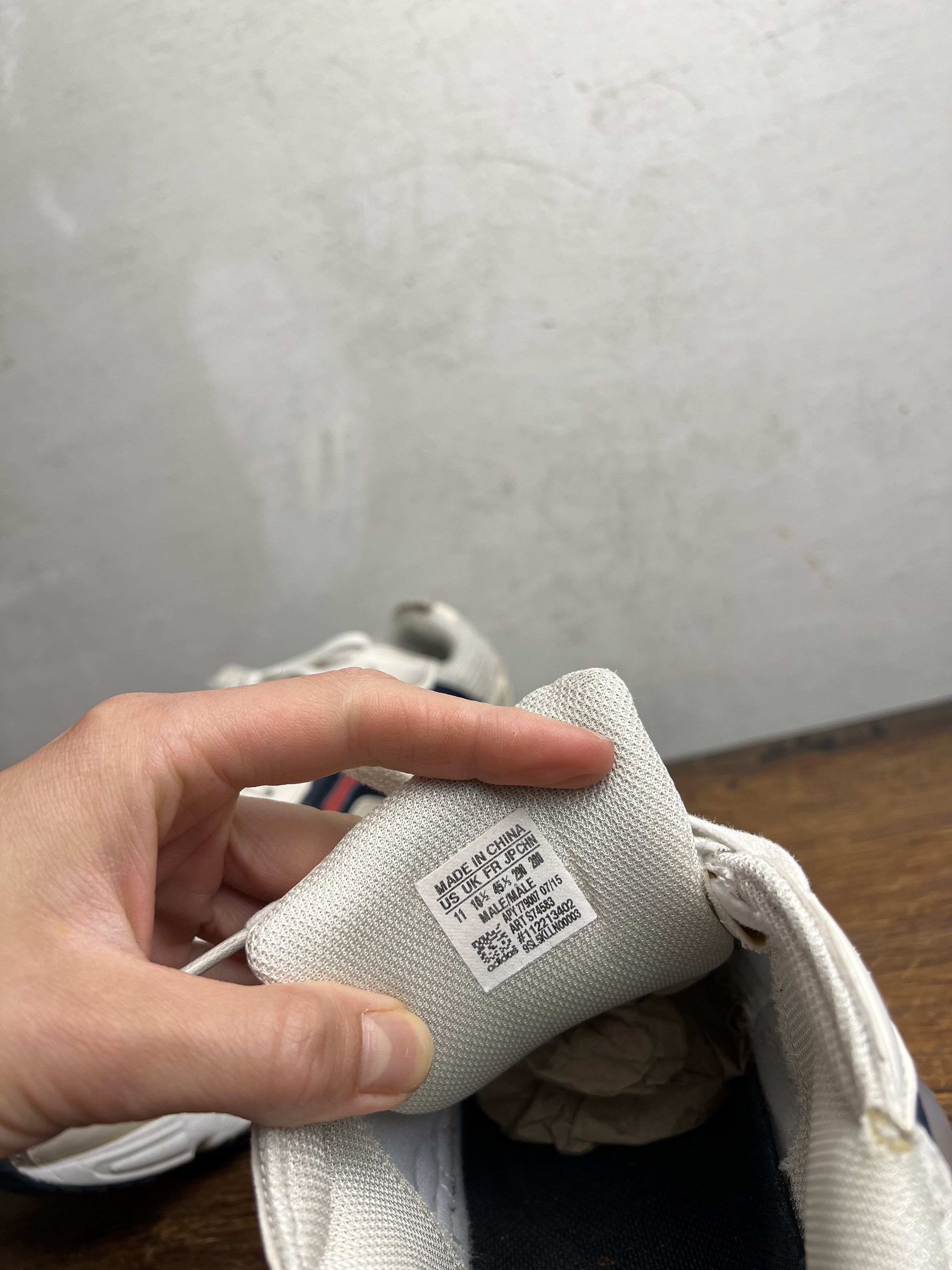 Adidas × Raf Simons Raf Simons x Adidas Ozweego 2 Chalk white Sneakers Size US 11 / EU 44 - 20 Thumbnail