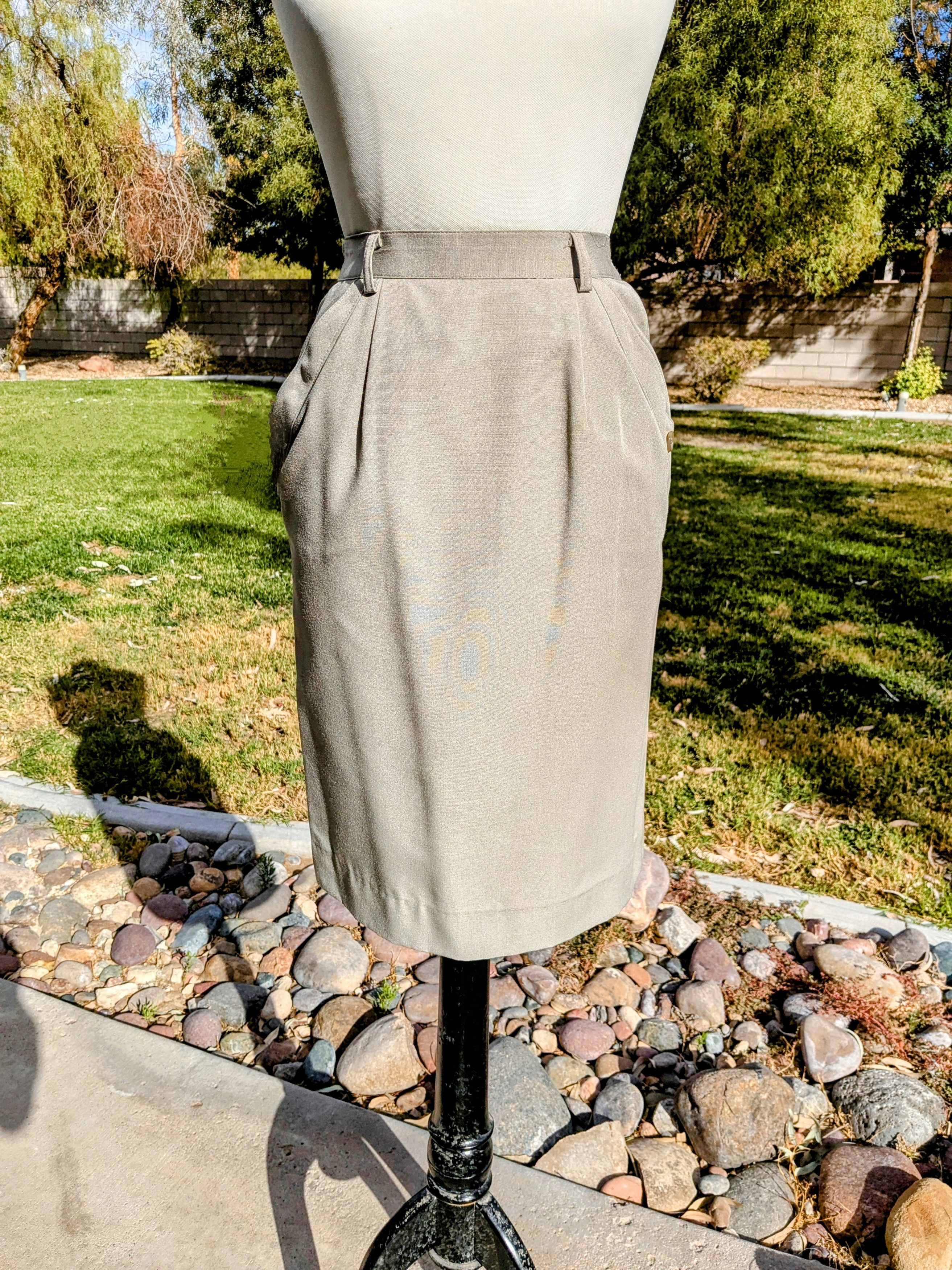 Vintage Vintage Japanese Yamamoto Retro Button Pockets Midi Skirt Size 24" / US 00 / IT 34 - 2 Thumbnail