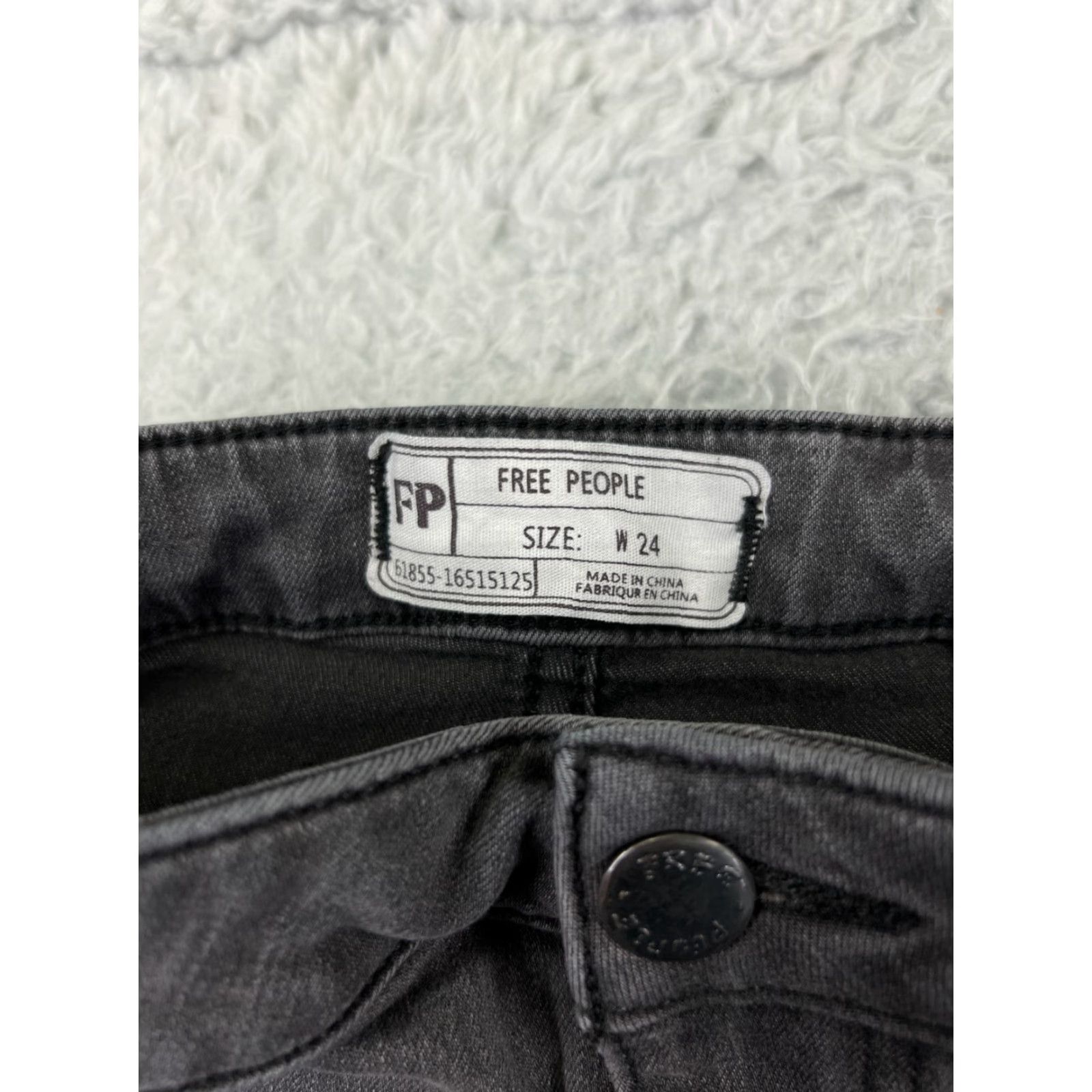 Free People Free People Womens Jeans Basic Black Cotton Blend 5-Pocket Denim Flared Rise Mid Inseam 29 Size 42" / US 20 - 6 Thumbnail