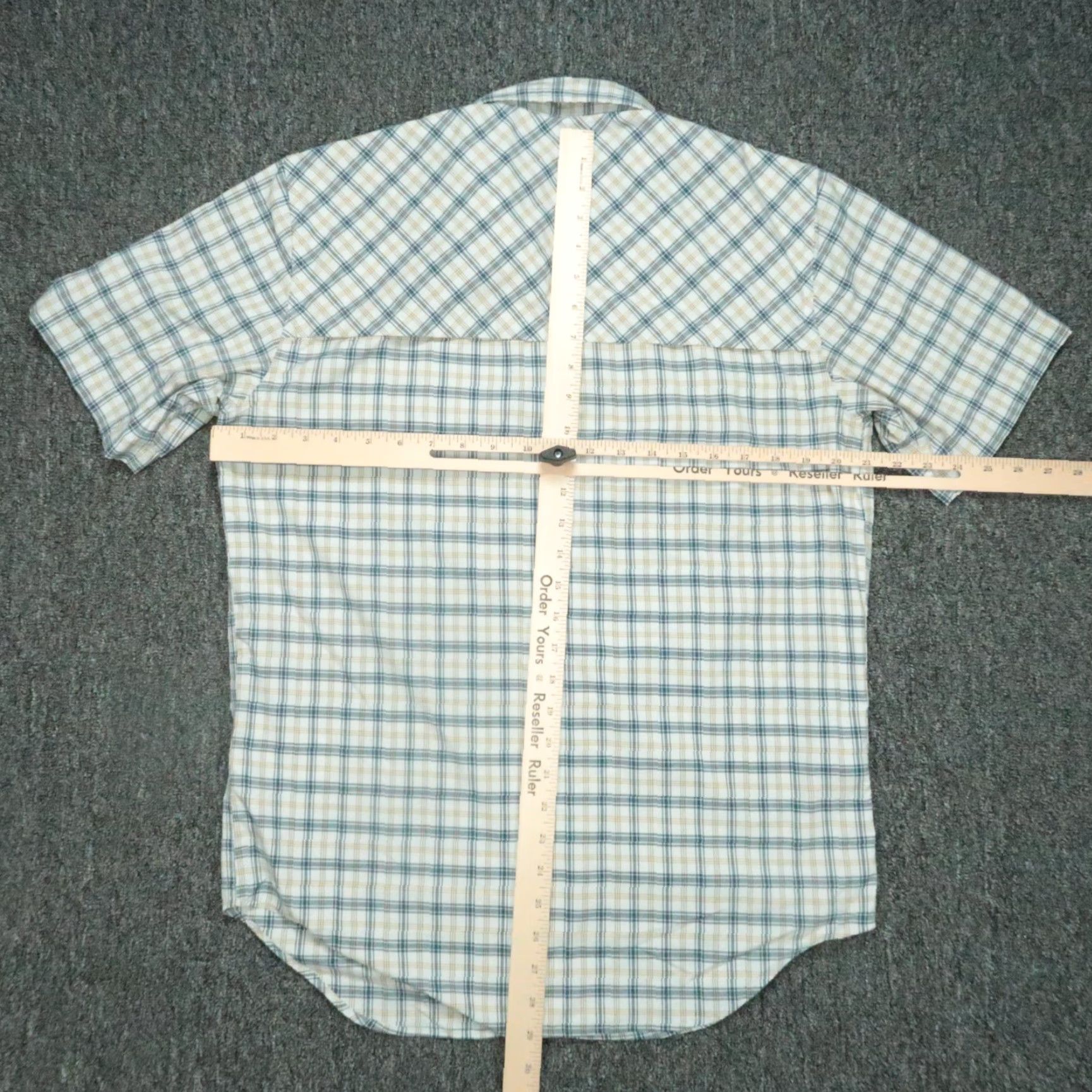 Filson Filson Shirt Mens Small Sky Plaid Twin Lakes Short Sleeve Button-Up Casual Travel Workwear Size US S / EU 44-46 / 1 - 6 Thumbnail