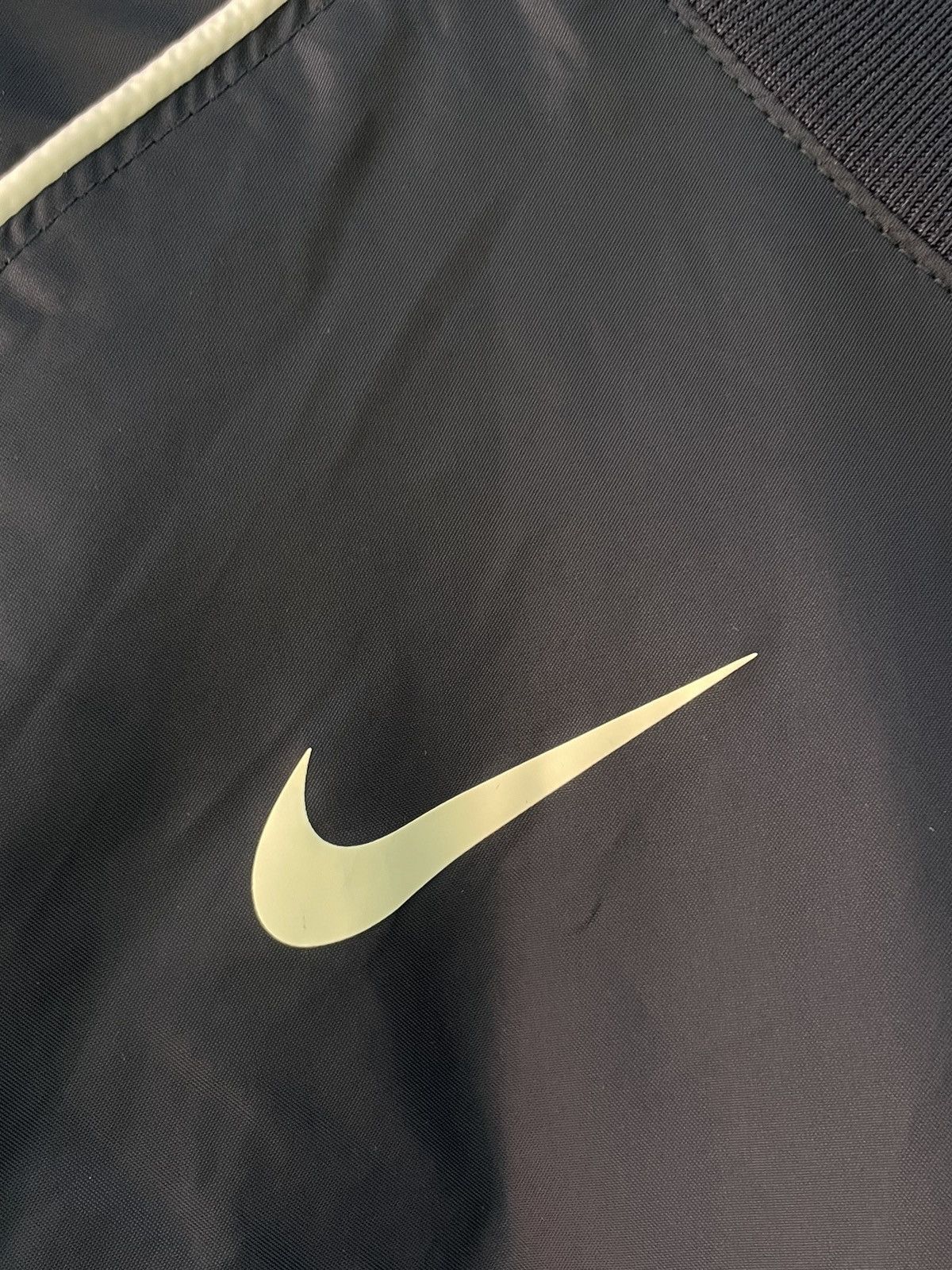 Nike Vintage Nike Nylon 90’s Sweatshirt Y2K Swoosh RARE Size US XL / EU 56 / 4 - 5 Thumbnail