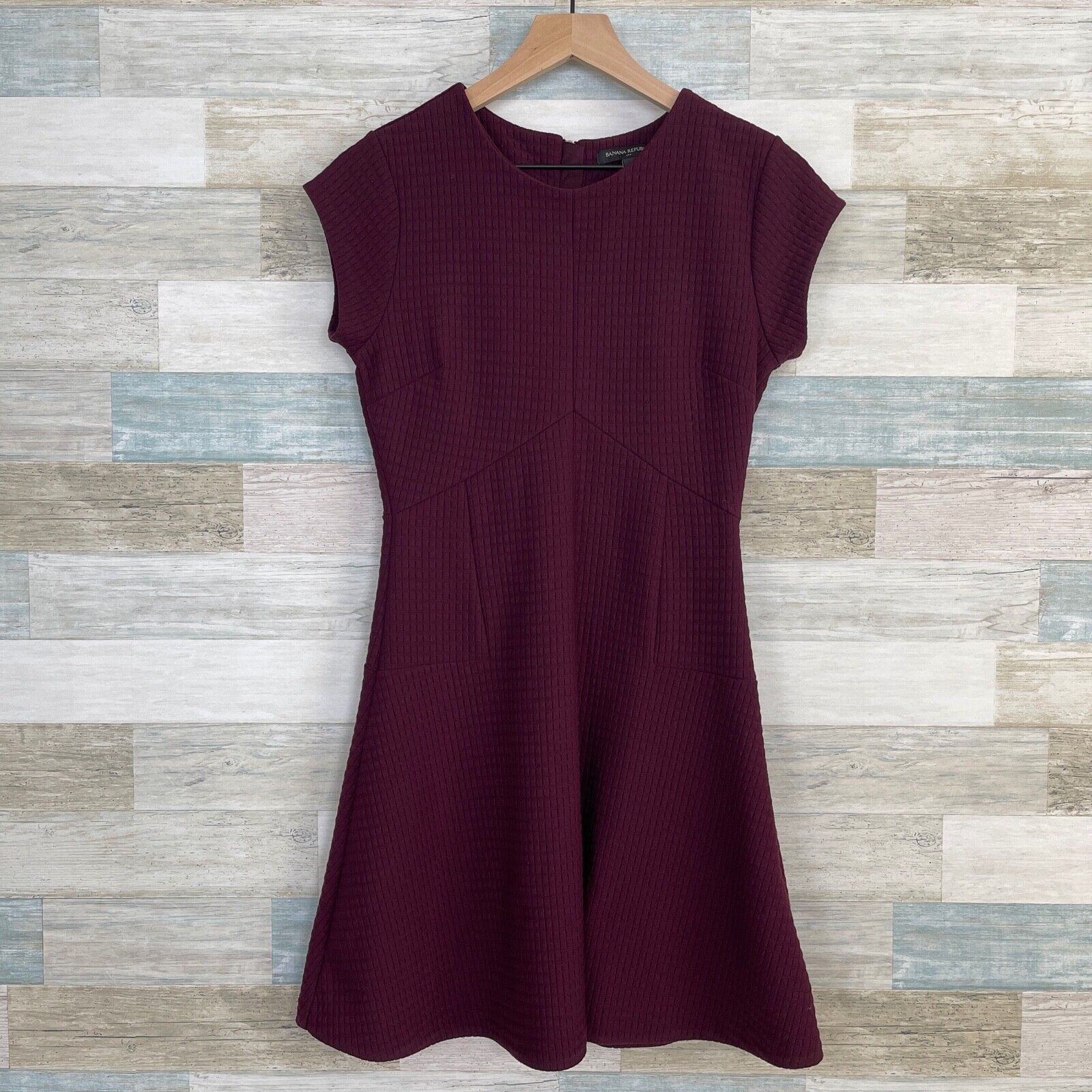 Banana Republic Banana Republic Ponte Fit & Flare Knit Dress Purple Womens 4 Size S / US 4 / IT 40 - 1 Thumbnail