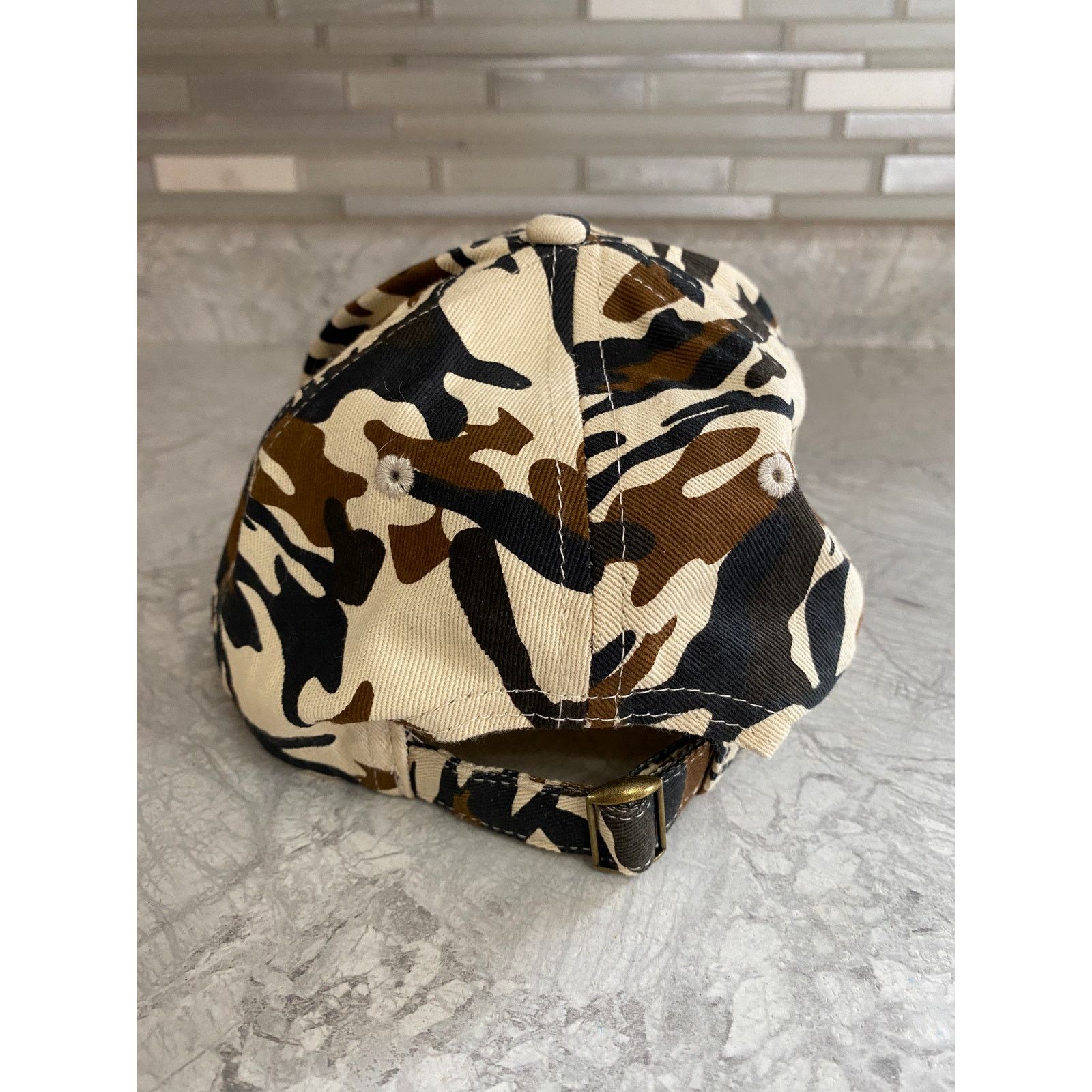 NBA Milwaukee Bucks Camo NBA Basketball Strapback Hat Size ONE SIZE - 5 Thumbnail