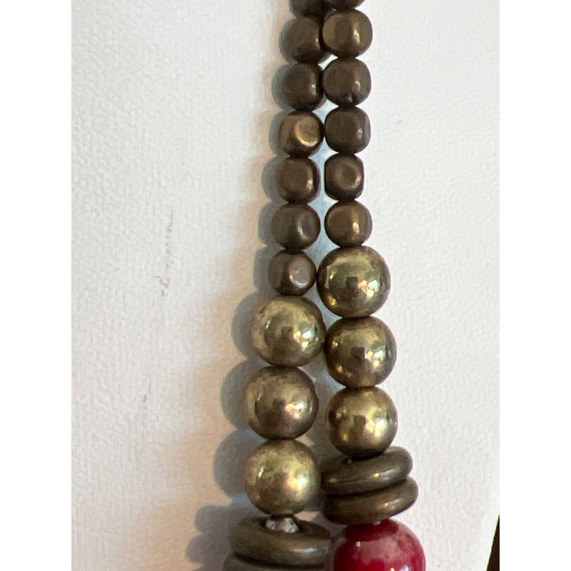 Other Vintage 2 Strand Statement Necklace Antique Gold Tone Acryli Size ONE SIZE - 3 Thumbnail