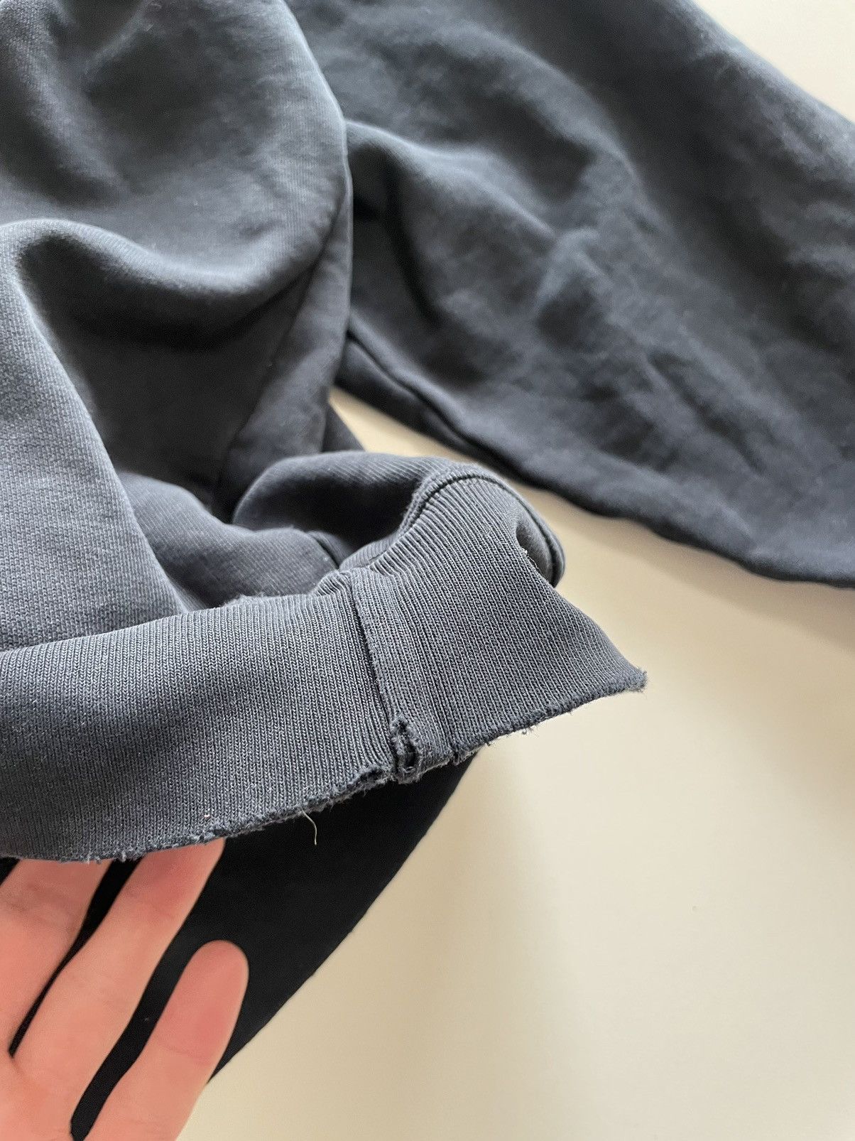 Acne Studios Acne Studios Distressed Sweatshirt Size US S / EU 44-46 / 1 - 9 Thumbnail