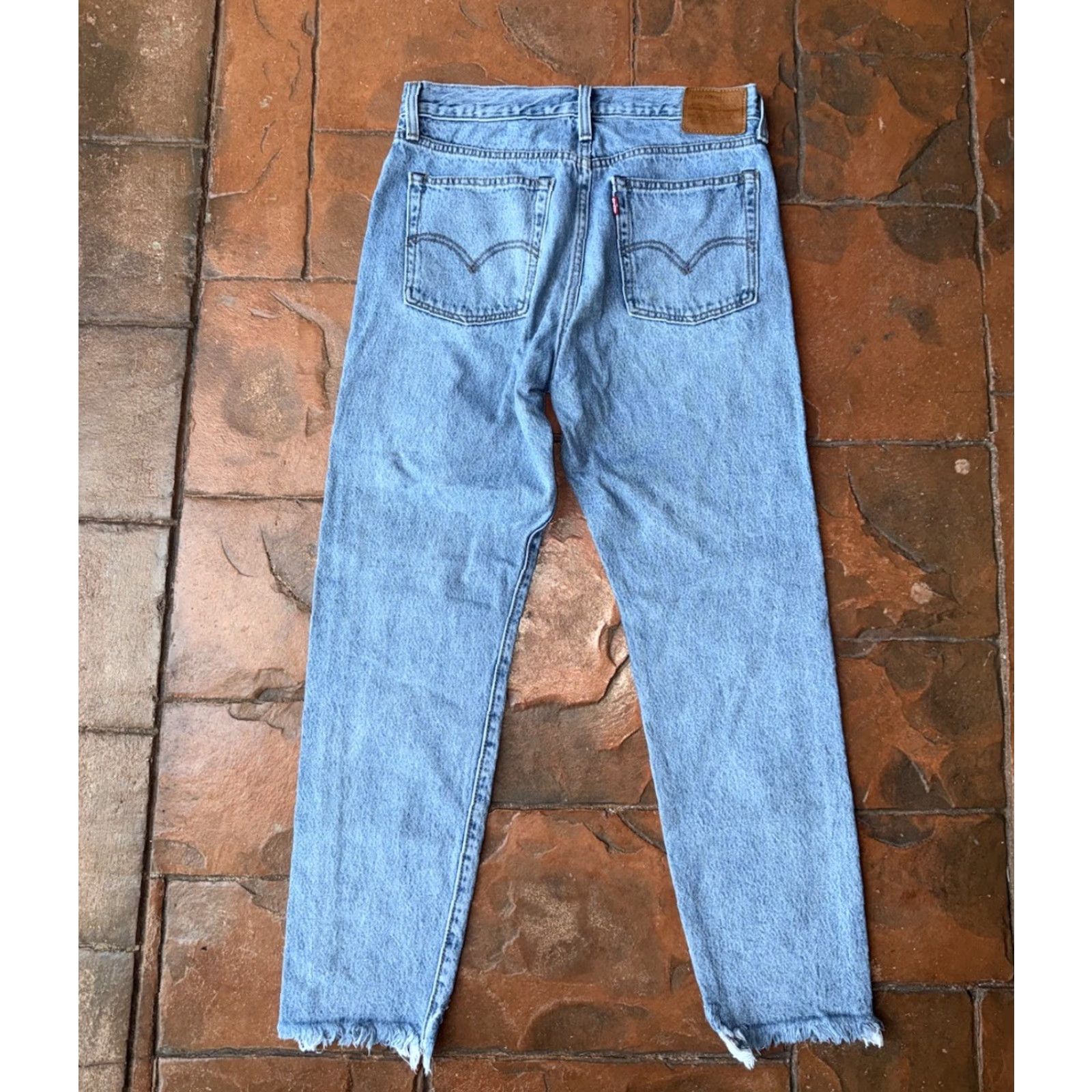 Levi's VINTAGE Levi's Wedgie Jeans Straight Premium Big E Button Fly Light Wash Women’s 28 Size 28" / US 6 / IT 42 - 3 Thumbnail