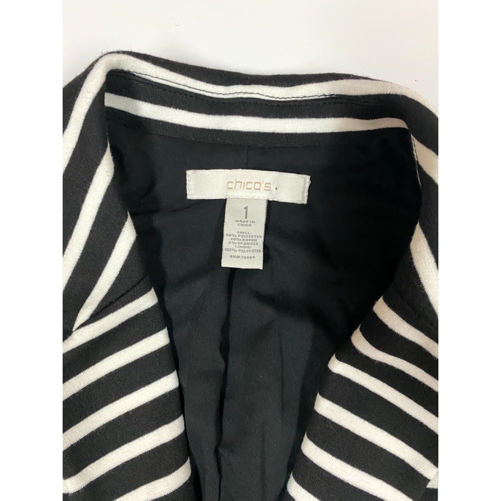 Vintage Chico's Blazer Shirt Womens 1 Black Striped Mid-Length Classic Stretch Lined Polyester Rayon Business Casual Winter Womens - no holes or tears Size XS / US 0-2 / IT 36-38 - 4 Thumbnail