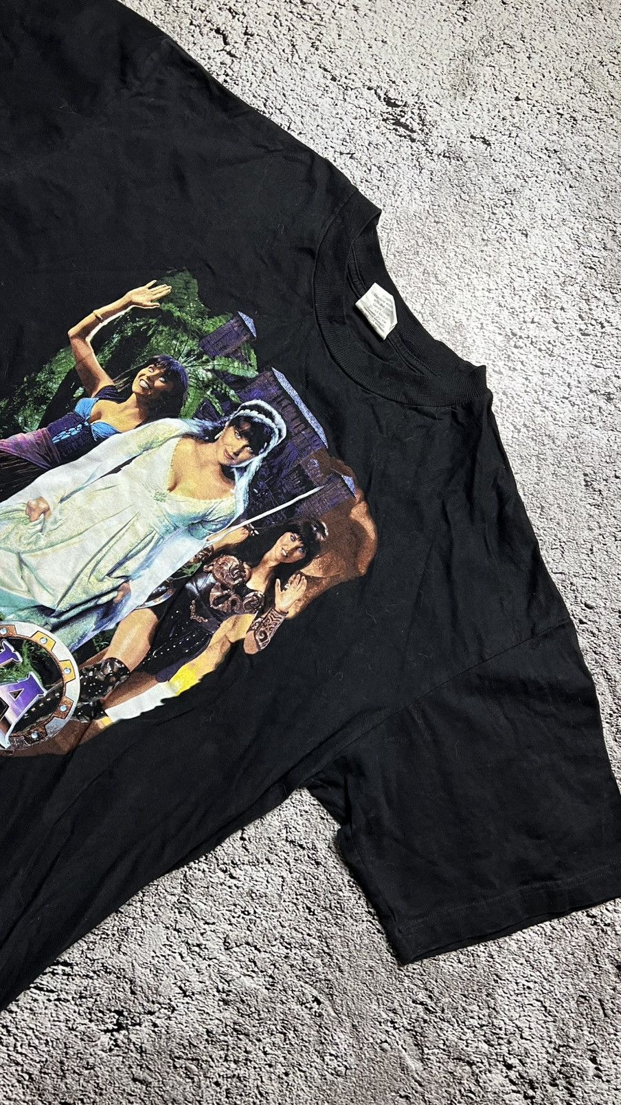 Other 1997 Xena Warrior Princess vintage tee Size US XL / EU 56 / 4 - 2 Thumbnail